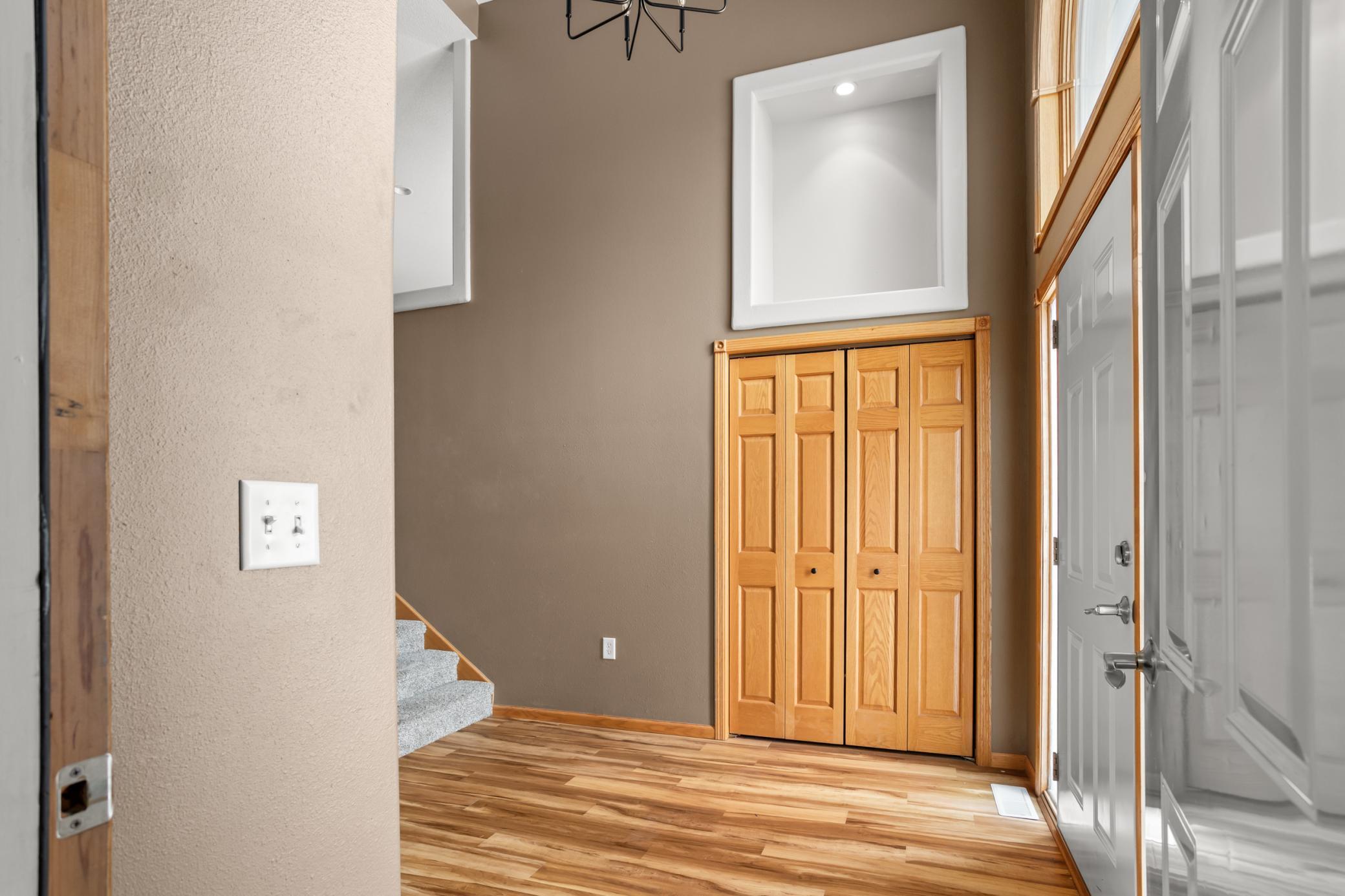 2005 single family home for sale at 1410 Mendenhall Avenue in Breckenridge, MN — 6 bed, 3 bath (photo 15 of 49)