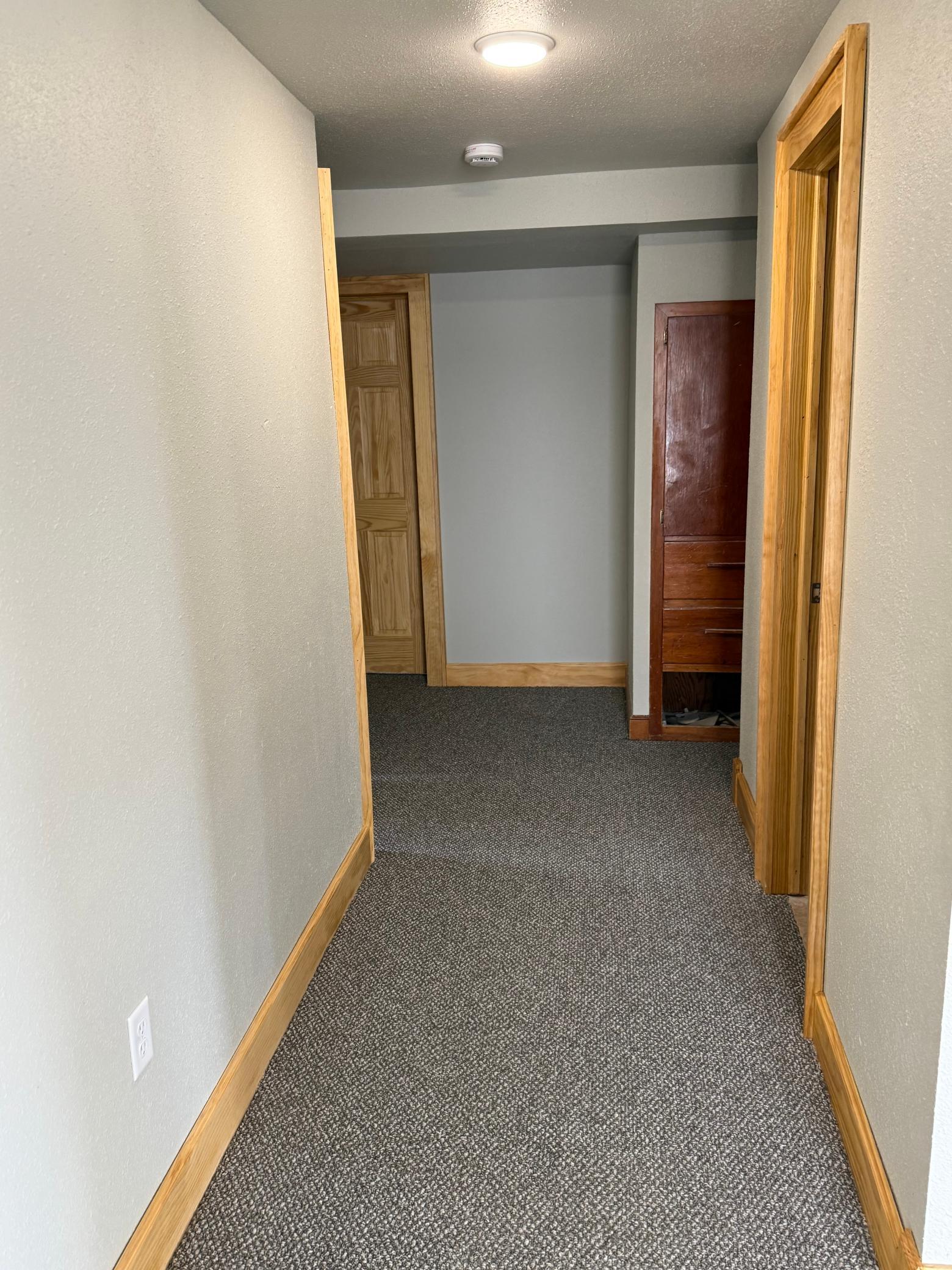 1920 triplex for sale at 215 9th Street NW in Bemidji, MN — 6 bed, 3 bath (photo 14 of 31)