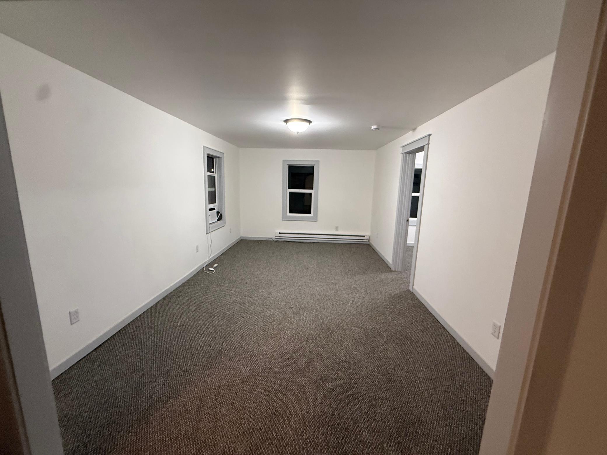 1920 triplex for sale at 215 9th Street NW in Bemidji, MN — 6 bed, 3 bath (photo 27 of 31)