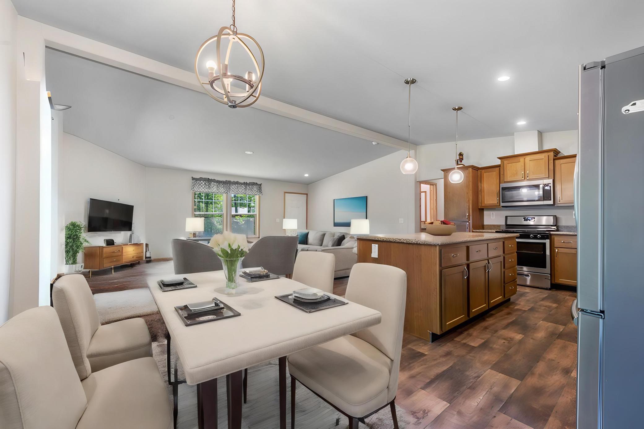2021 single family home for sale at 3583 Pine Ridge Road in Brainerd, MN — 2 bed, 2 bath (photo 2 of 26)
