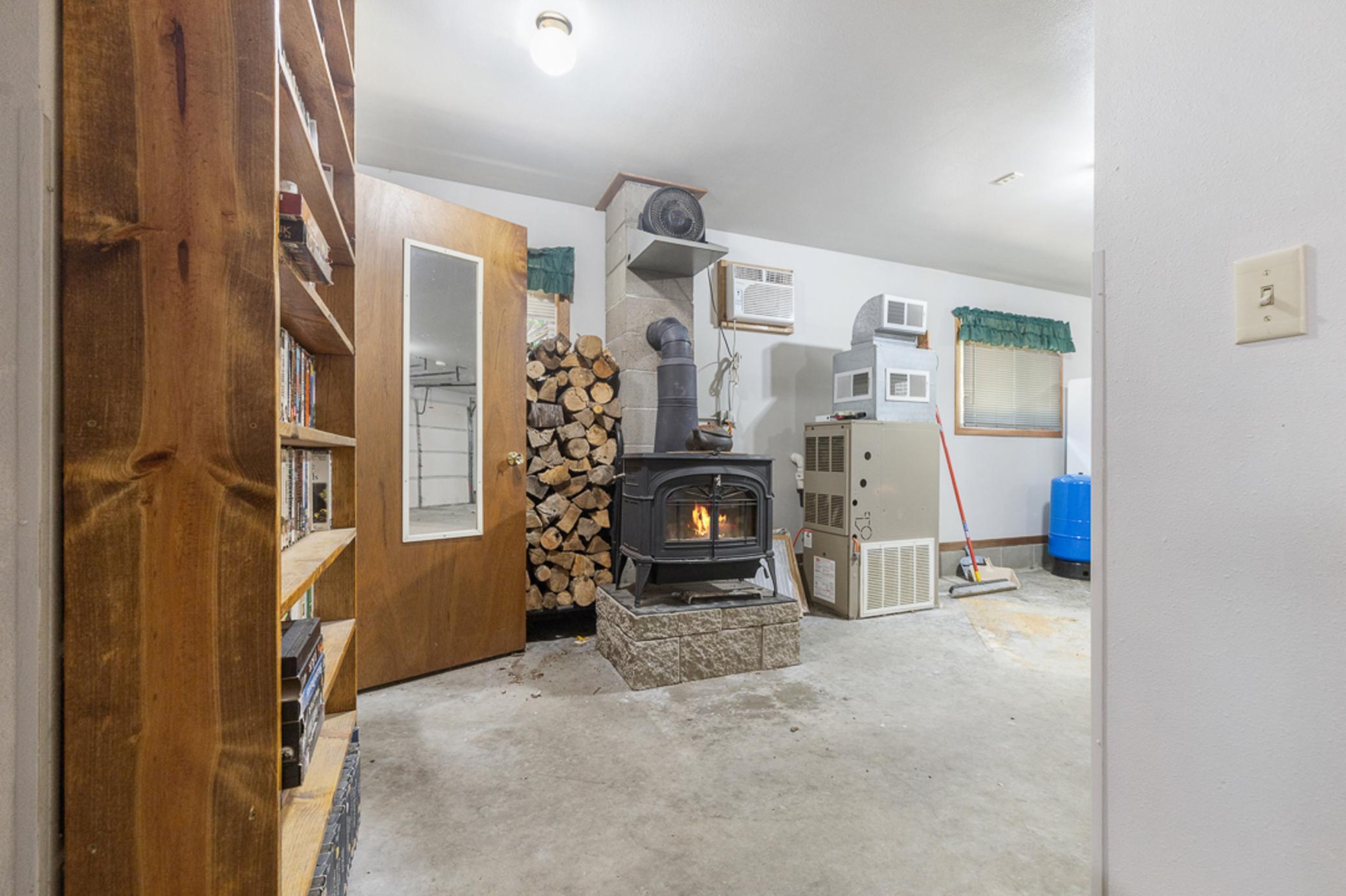 2021 single family home for sale at 3583 Pine Ridge Road in Brainerd, MN — 2 bed, 2 bath (photo 19 of 26)