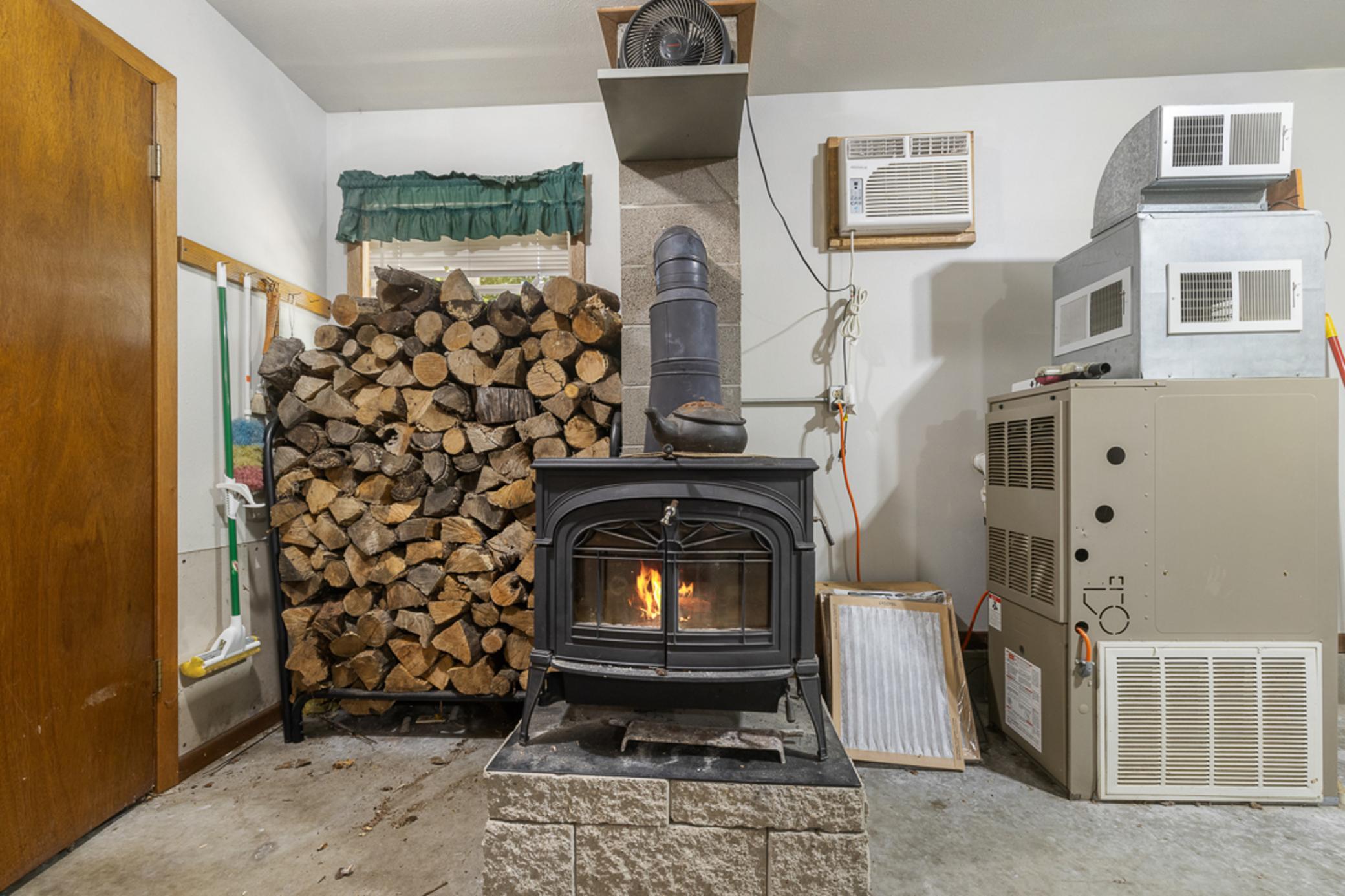 2021 single family home for sale at 3583 Pine Ridge Road in Brainerd, MN — 2 bed, 2 bath (photo 20 of 26)