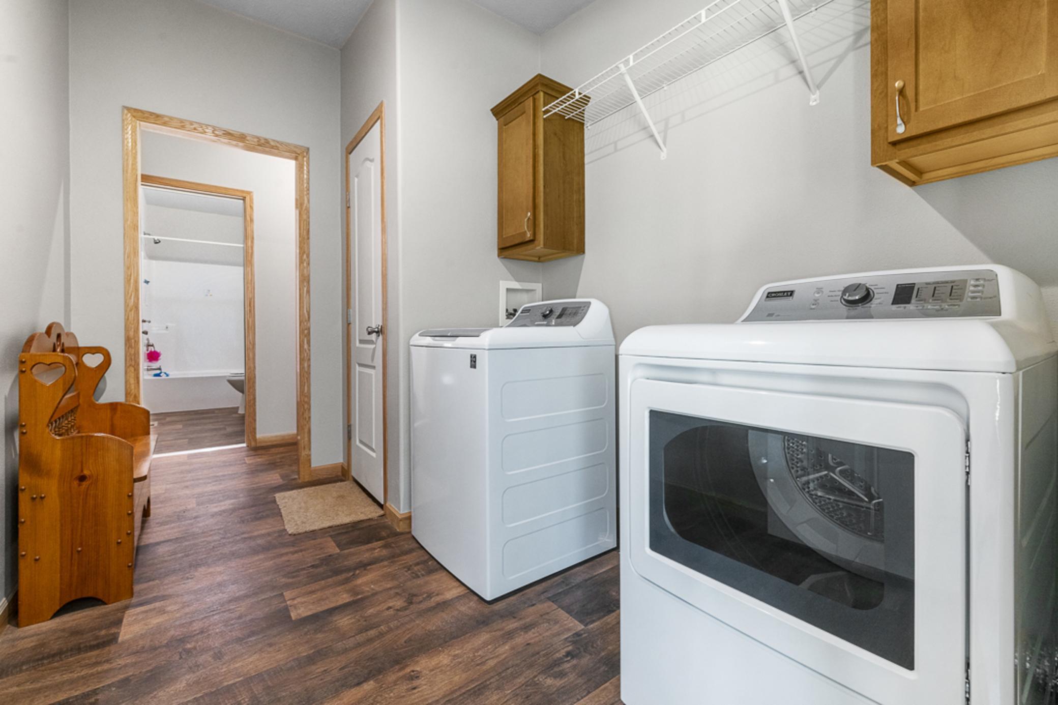 2021 single family home for sale at 3583 Pine Ridge Road in Brainerd, MN — 2 bed, 2 bath (photo 5 of 26)
