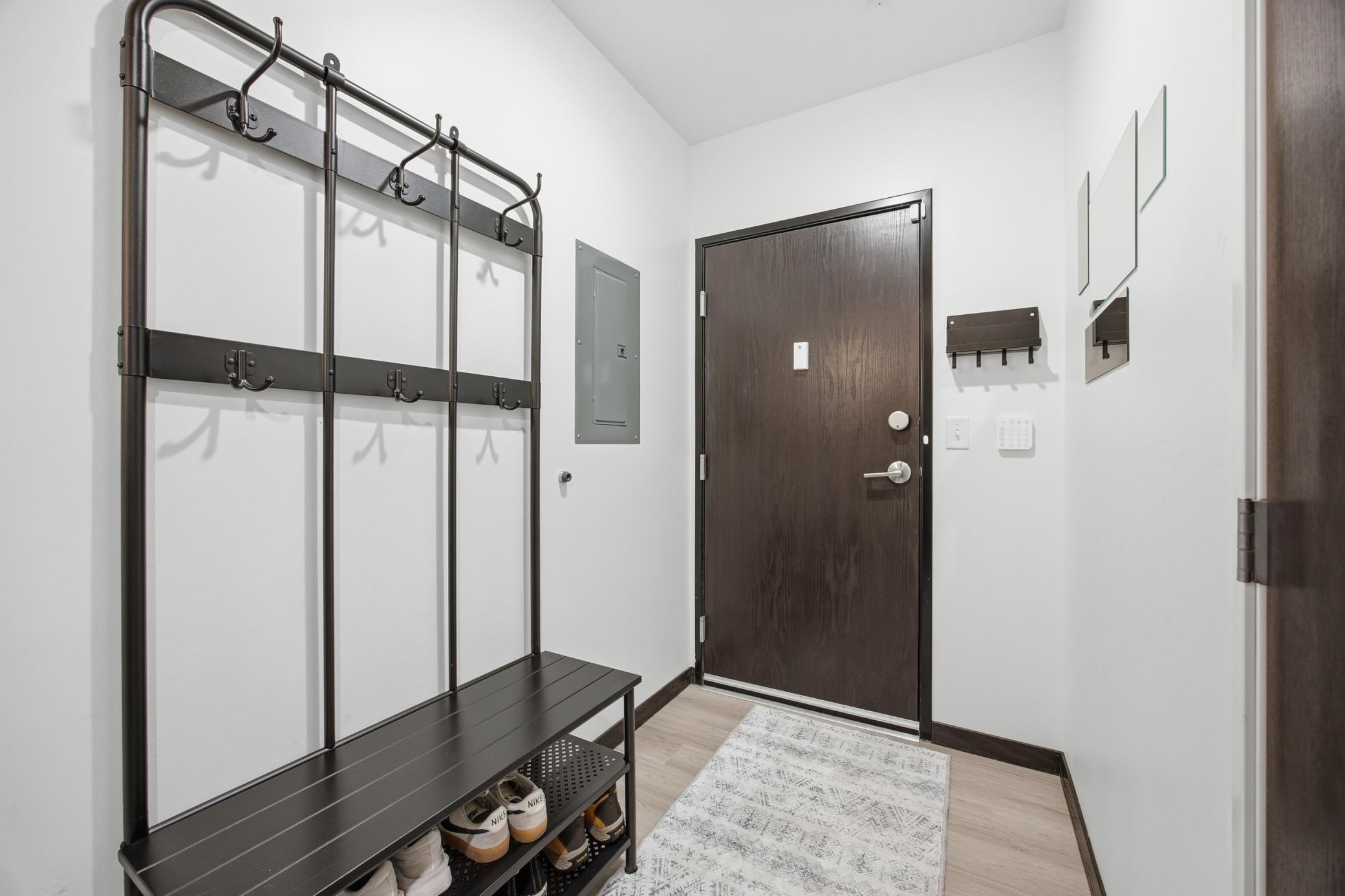 1907 condo for sale at 627 Northern Pacific Avenue N, Unit 206 in Fargo, ND — 1 bed, 1 bath (photo 4 of 16)
