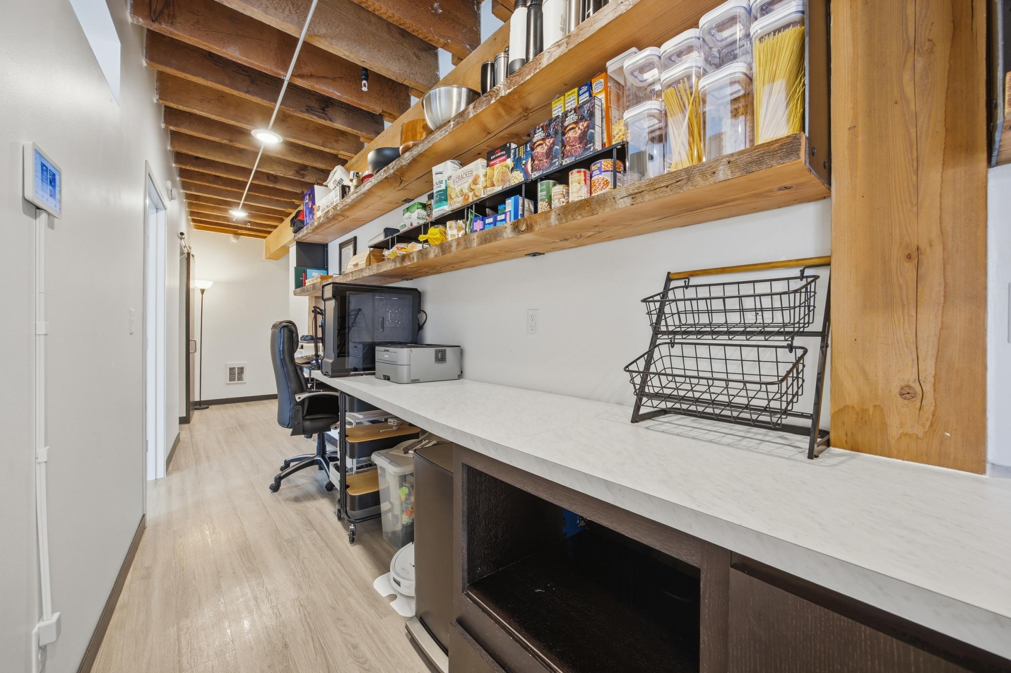 1907 condo for sale at 627 Northern Pacific Avenue N, Unit 206 in Fargo, ND — 1 bed, 1 bath (photo 8 of 16)