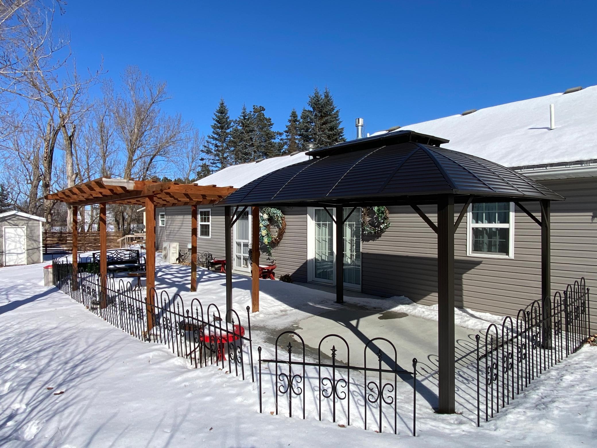 2007 single family home for sale at 309 Birch Court in Park Rapids, MN — 3 bed, 3 bath (photo 4 of 25)