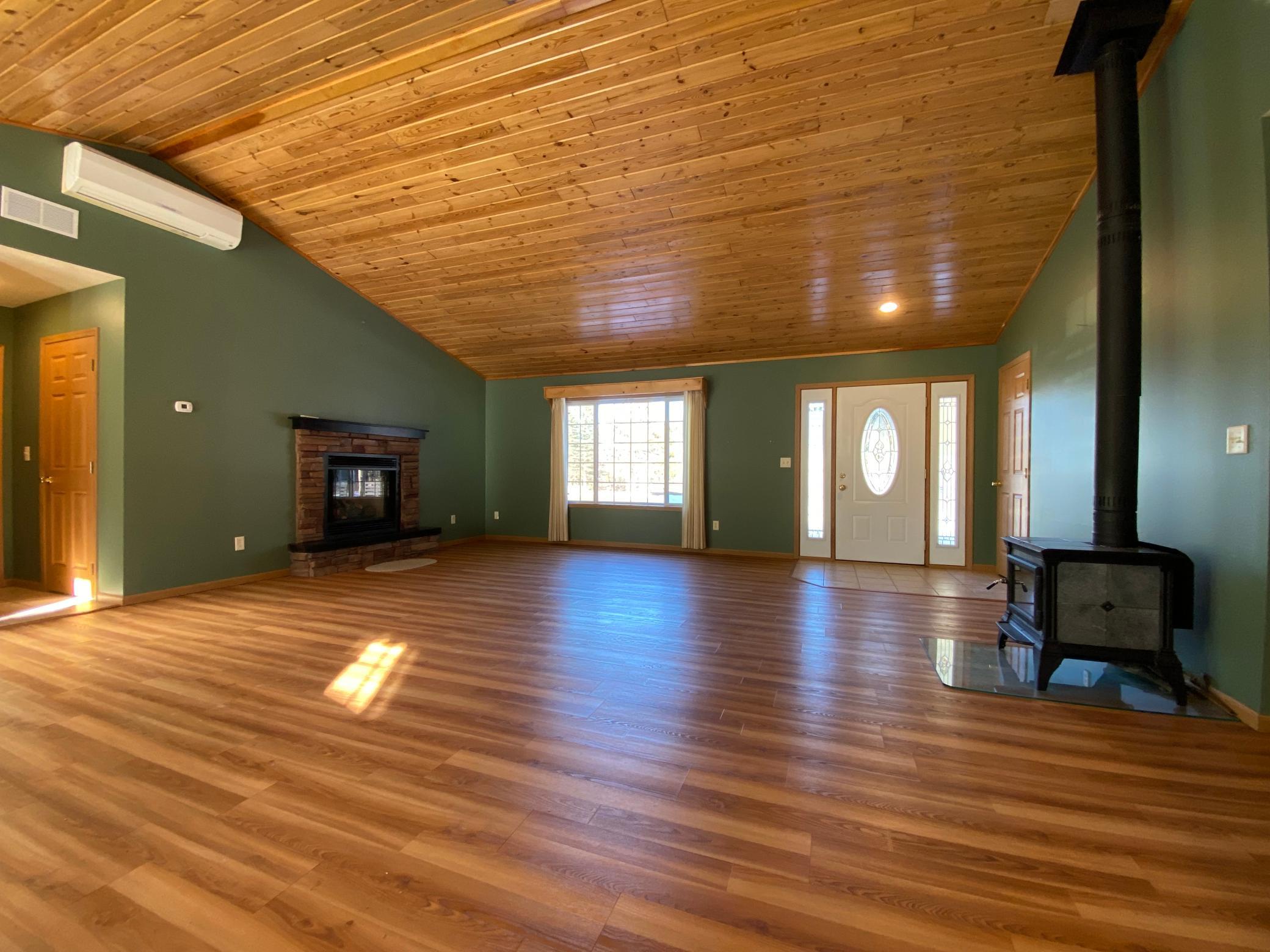 2007 single family home for sale at 309 Birch Court in Park Rapids, MN — 3 bed, 3 bath (photo 9 of 25)