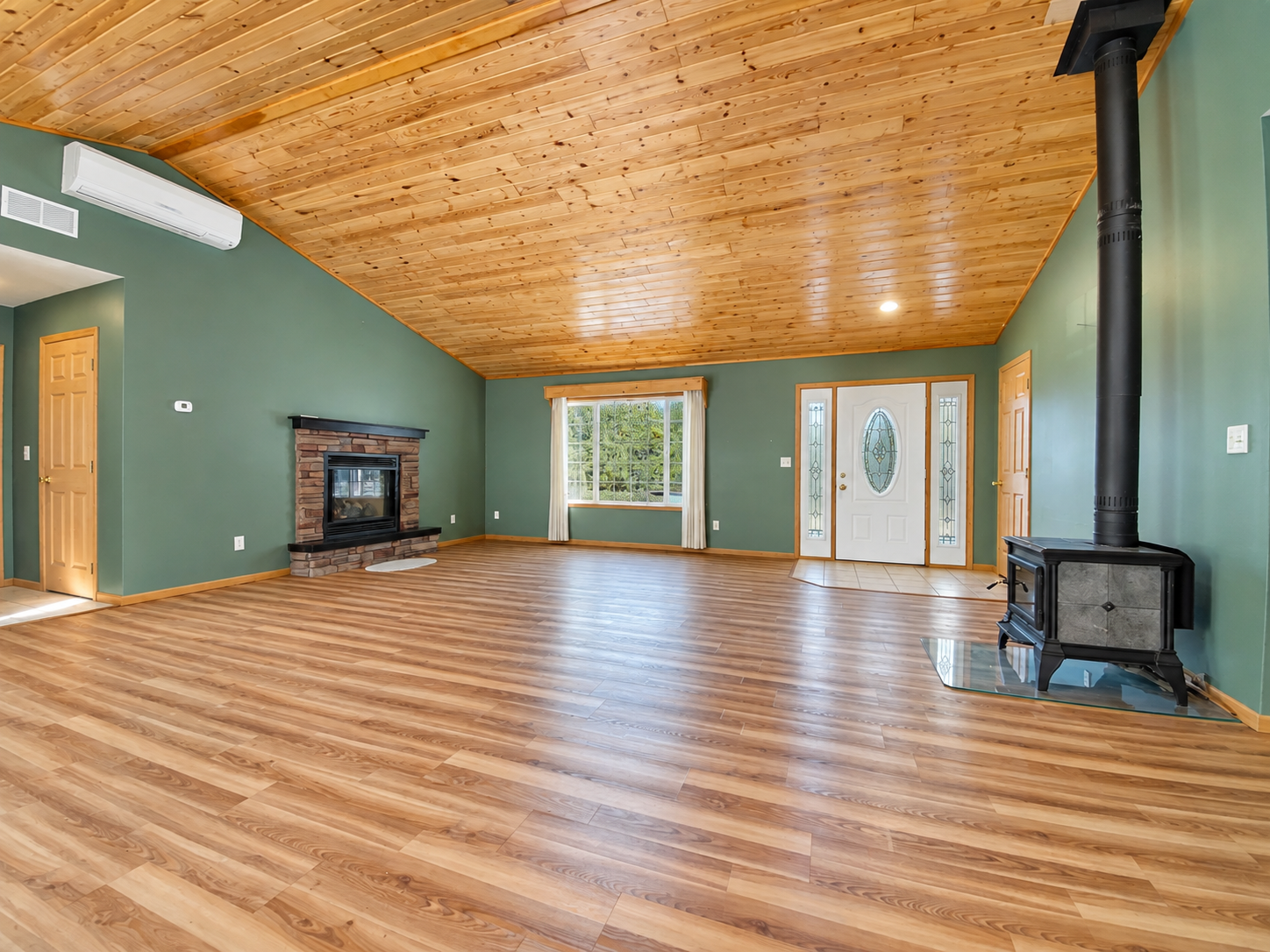 2007 single family home for sale at 309 Birch Court in Park Rapids, MN — 3 bed, 3 bath (photo 12 of 32)