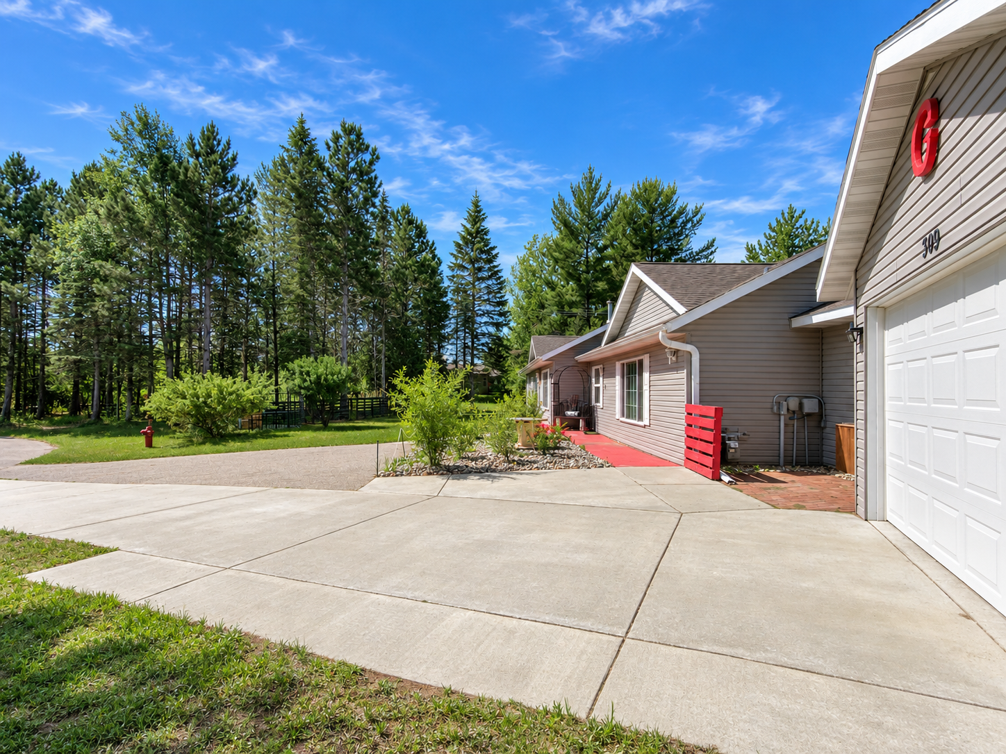 2007 single family home for sale at 309 Birch Court in Park Rapids, MN — 3 bed, 3 bath (photo 9 of 32)