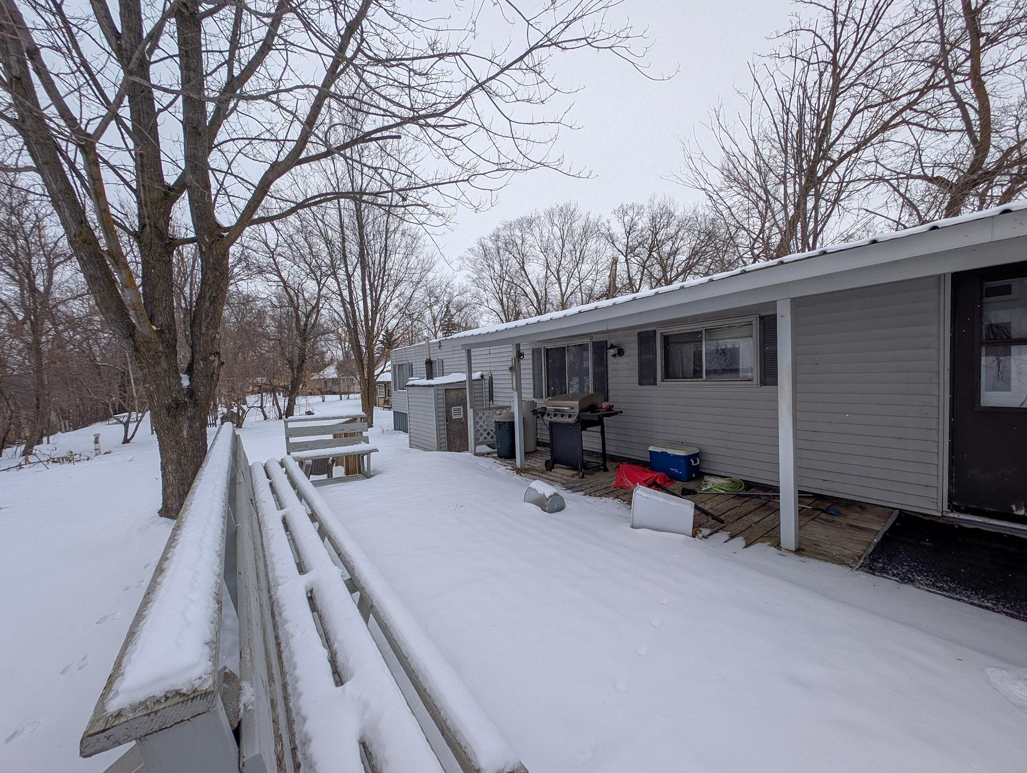1979 single family home for sale at 43099 Ja Ma Ka Road in Dent, MN — 2 bed, 1 bath (photo 8 of 17)