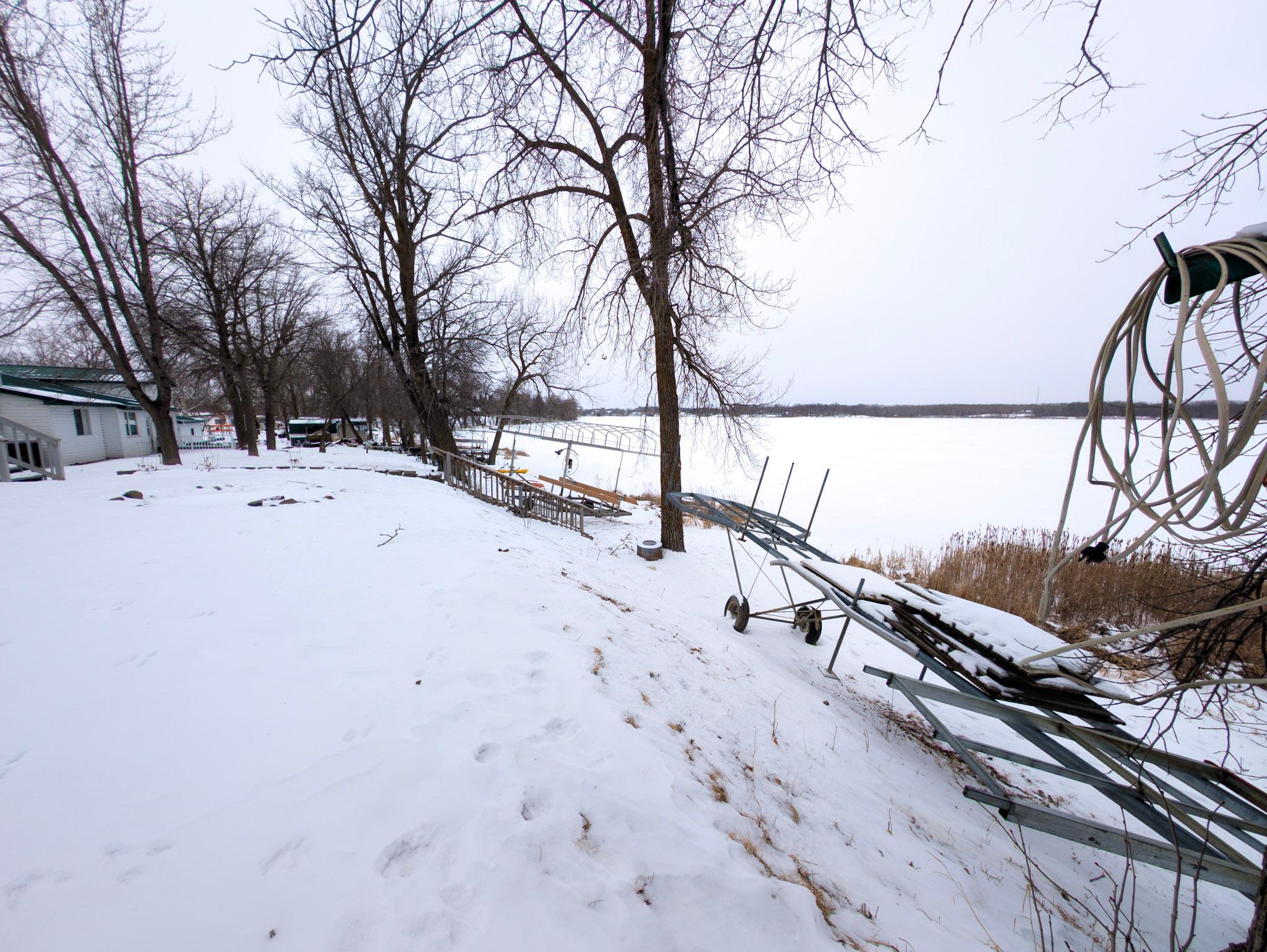 1979 single family home for sale at 43099 Ja Ma Ka Road in Dent, MN — 2 bed, 1 bath (photo 9 of 17)