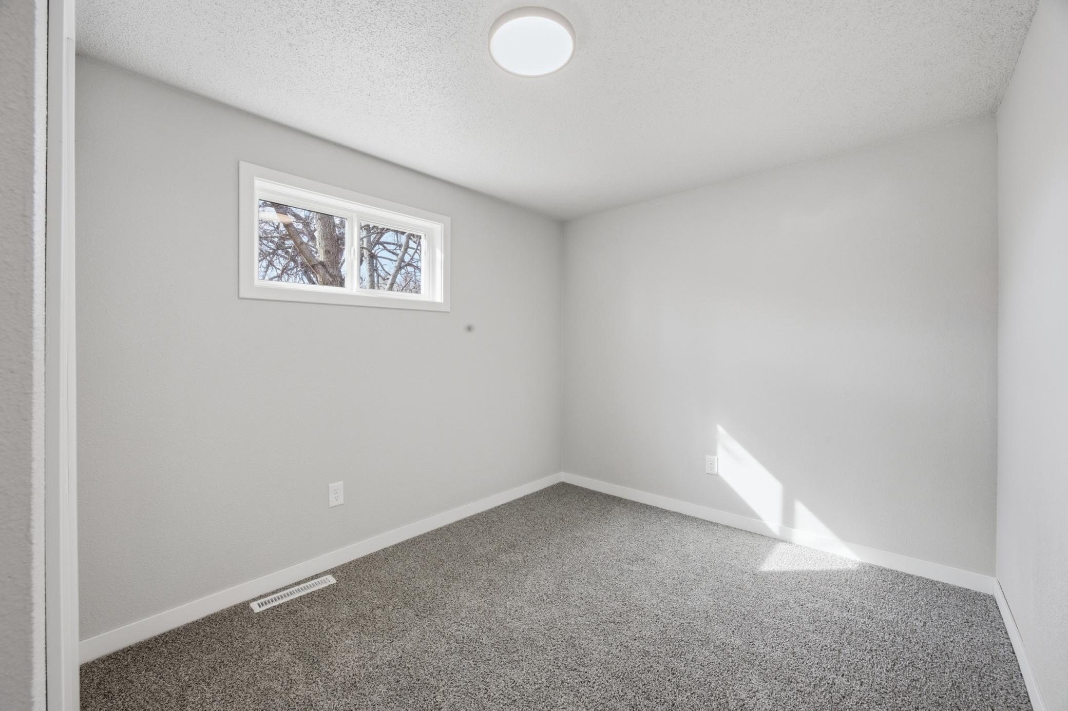 1108 18th Street N, Fargo ND 58102 - Photo 16 of 24