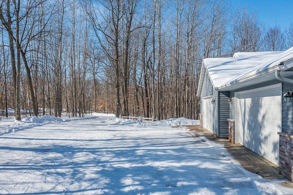 2004 single family home for sale at 8080 County Road 127 in Brainerd, MN — 4 bed, 3 bath (photo 47 of 50)