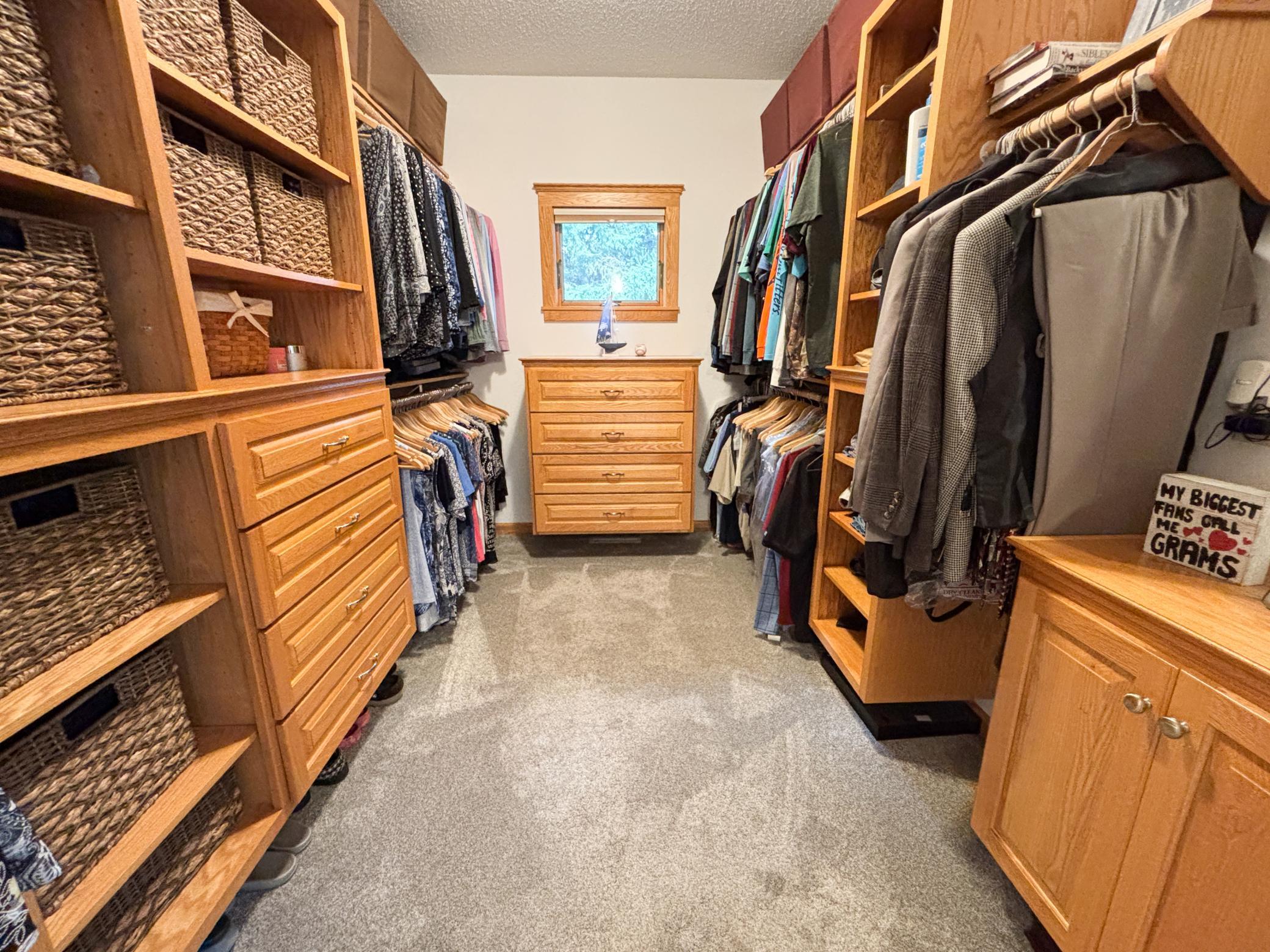 2004 single family home for sale at 521 E Summit Street in Battle Lake, MN — 4 bed, 3 bath (photo 21 of 78)