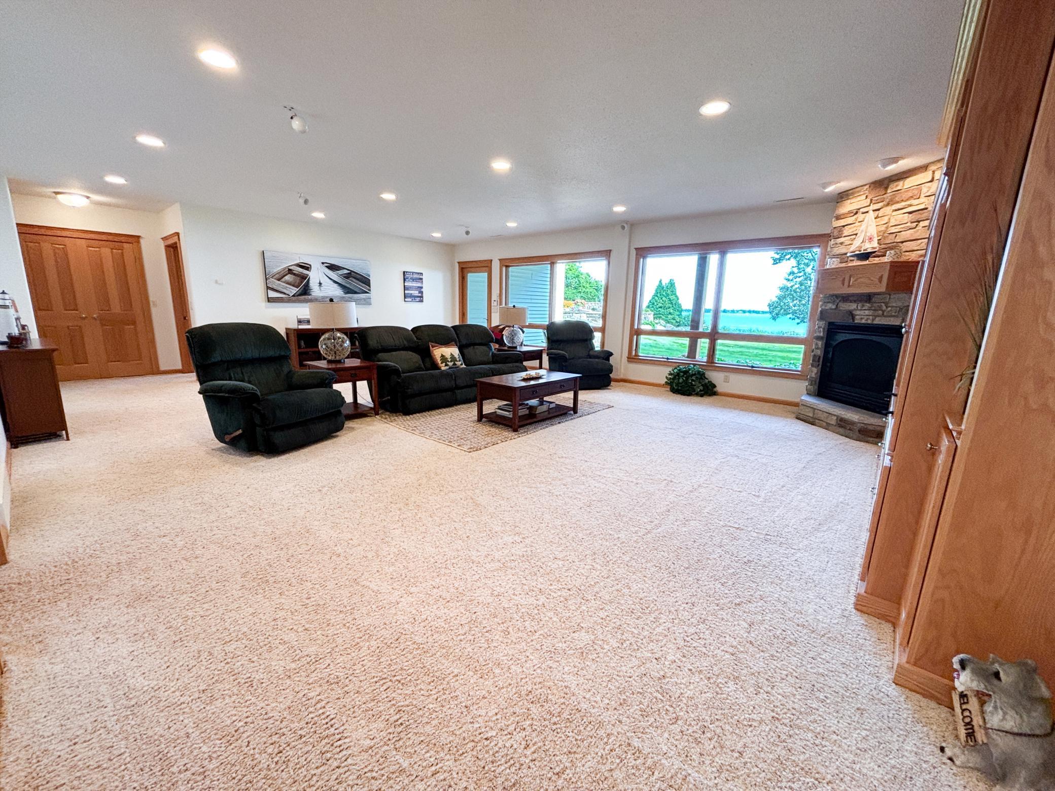 2004 single family home for sale at 521 E Summit Street in Battle Lake, MN — 4 bed, 3 bath (photo 29 of 78)