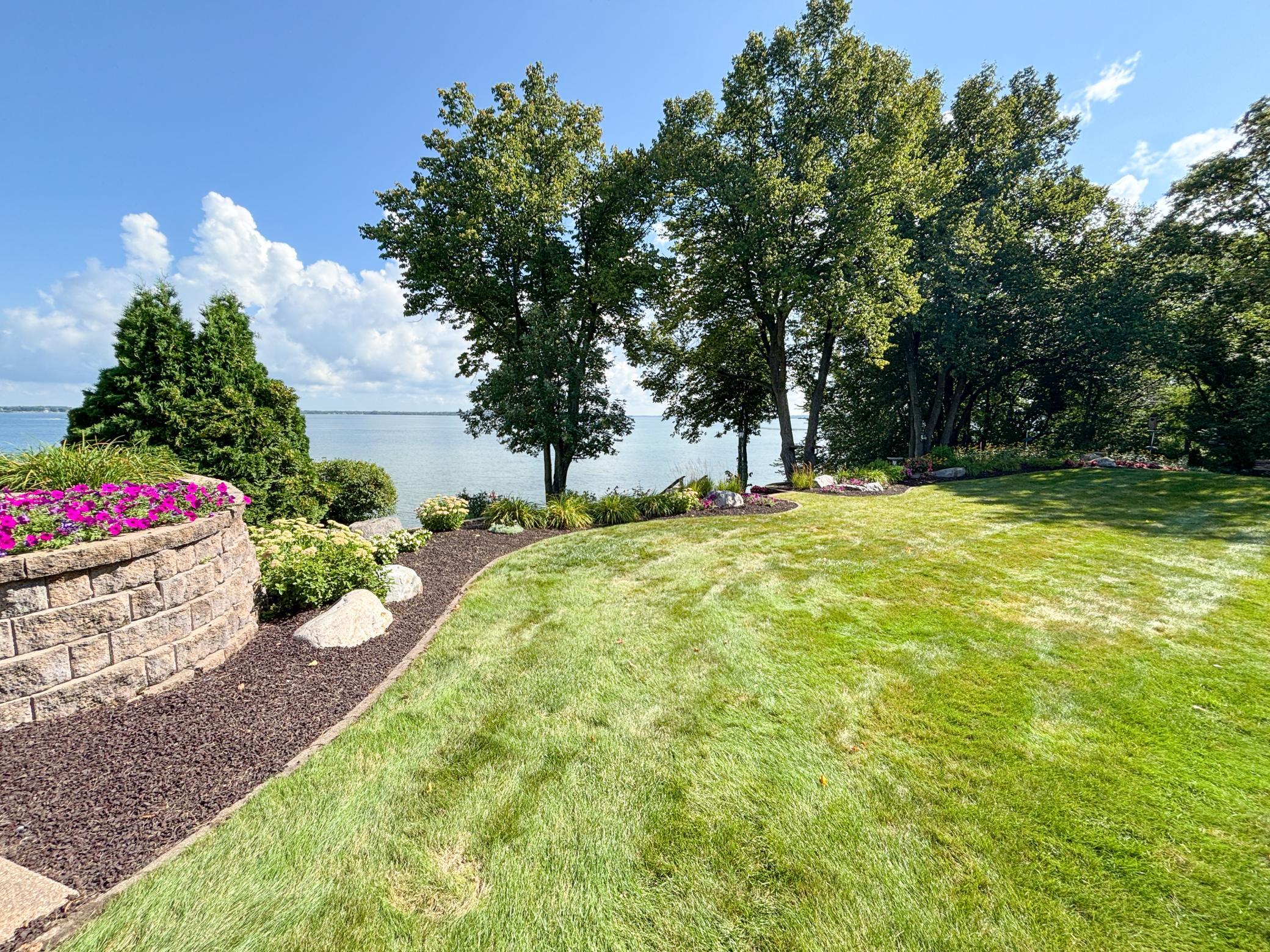 2004 single family home for sale at 521 E Summit Street in Battle Lake, MN — 4 bed, 3 bath (photo 45 of 78)