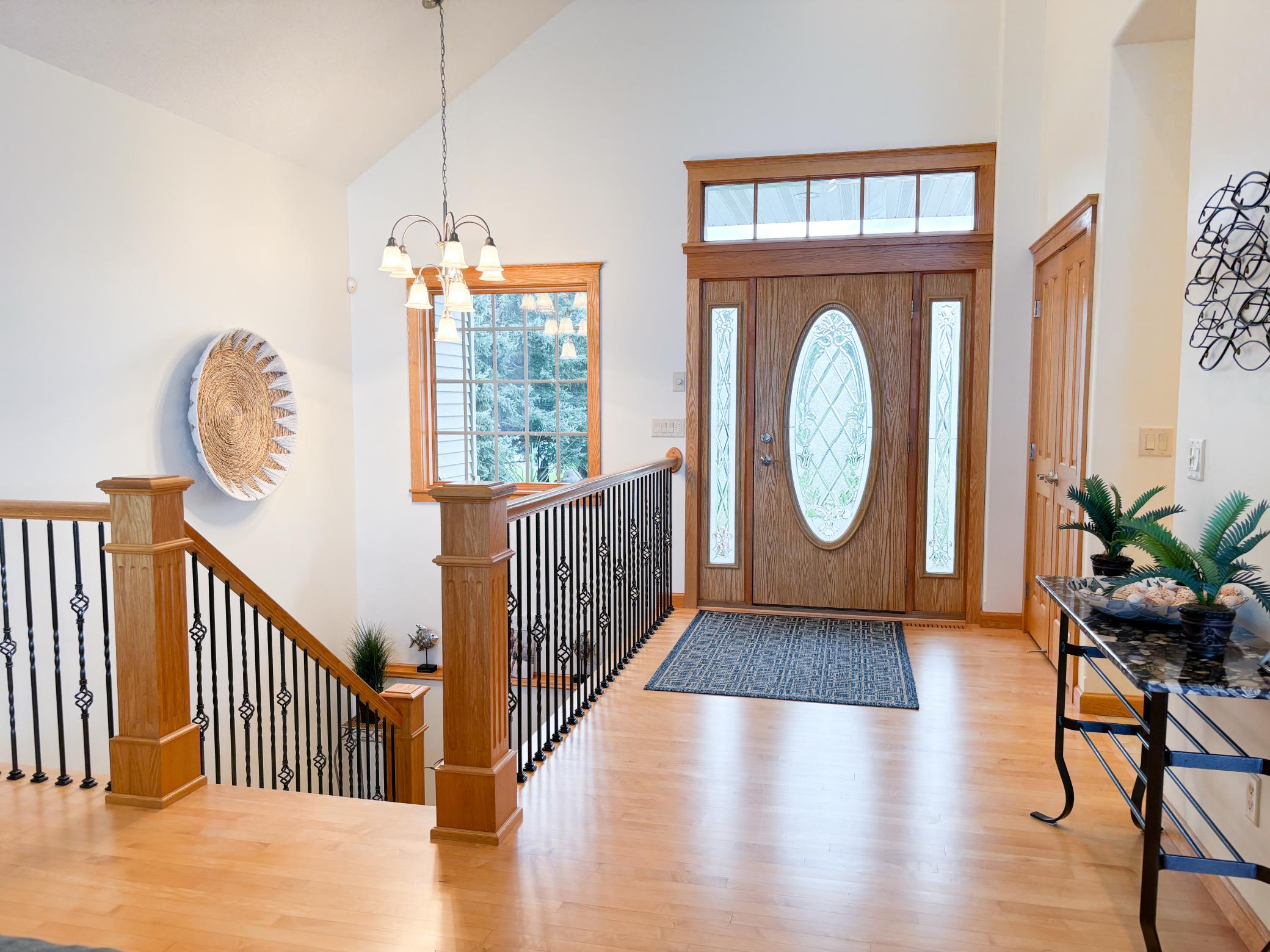 2004 single family home for sale at 521 E Summit Street in Battle Lake, MN — 4 bed, 3 bath (photo 8 of 78)