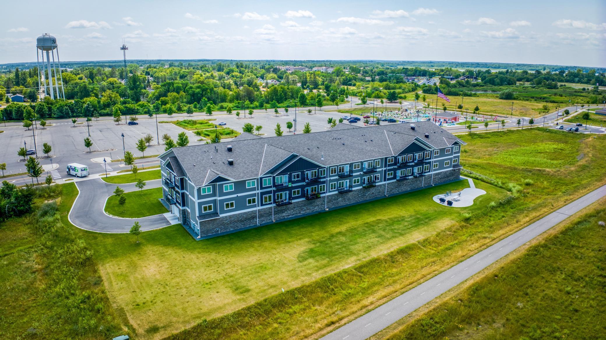2021 condo for sale at 715 Lake Shore Drive NE, Unit 200 in Bemidji, MN — 1 bed, 1 bath (photo 19 of 36)
