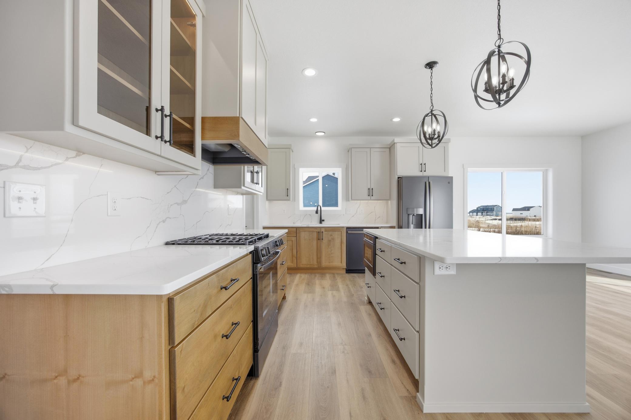 517 Prairie Parkway, Kindred ND 58051 - Photo 14 of 57