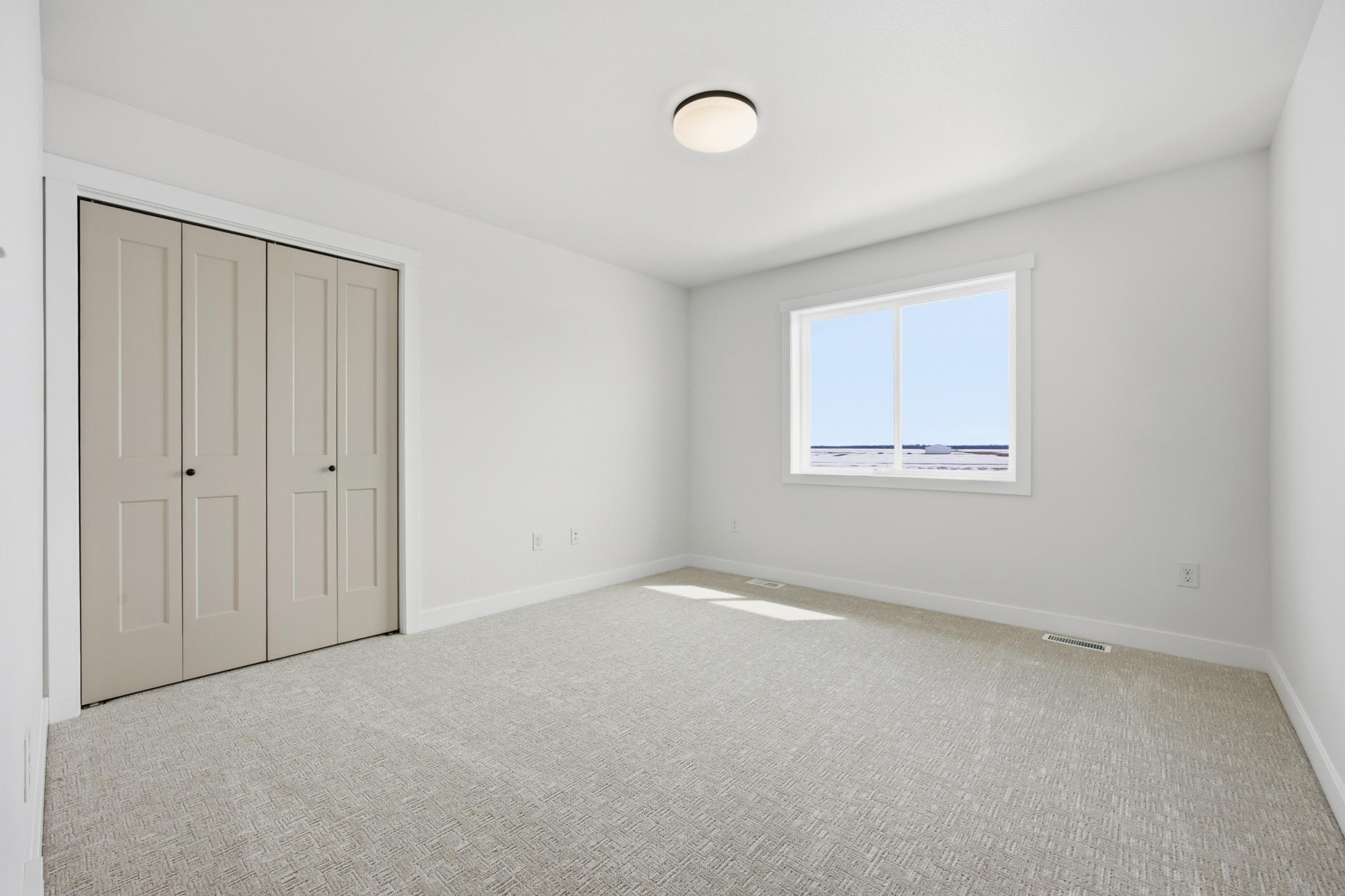 517 Prairie Parkway, Kindred ND 58051 - Photo 33 of 57