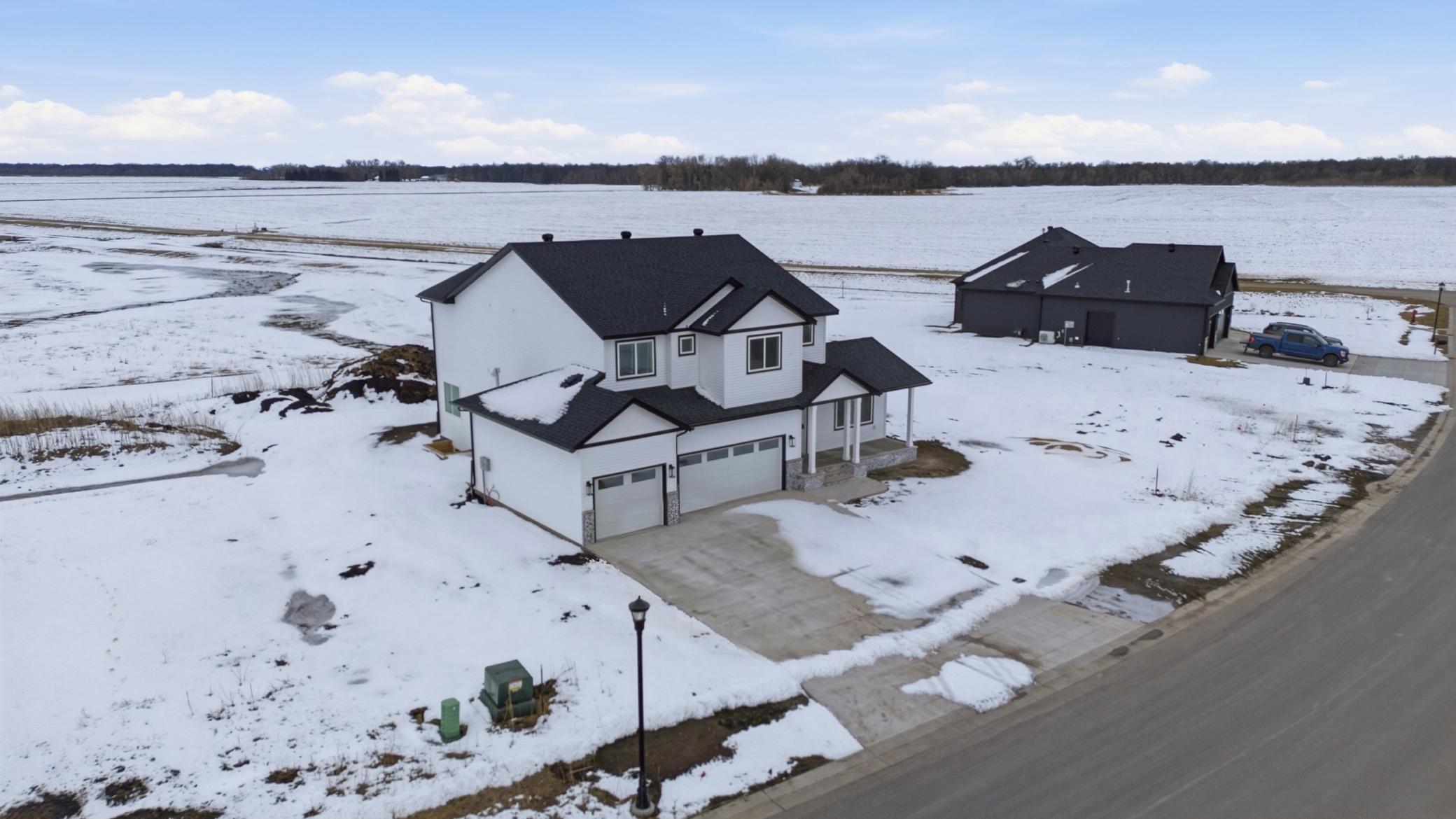 517 Prairie Parkway, Kindred ND 58051 - Photo 46 of 57