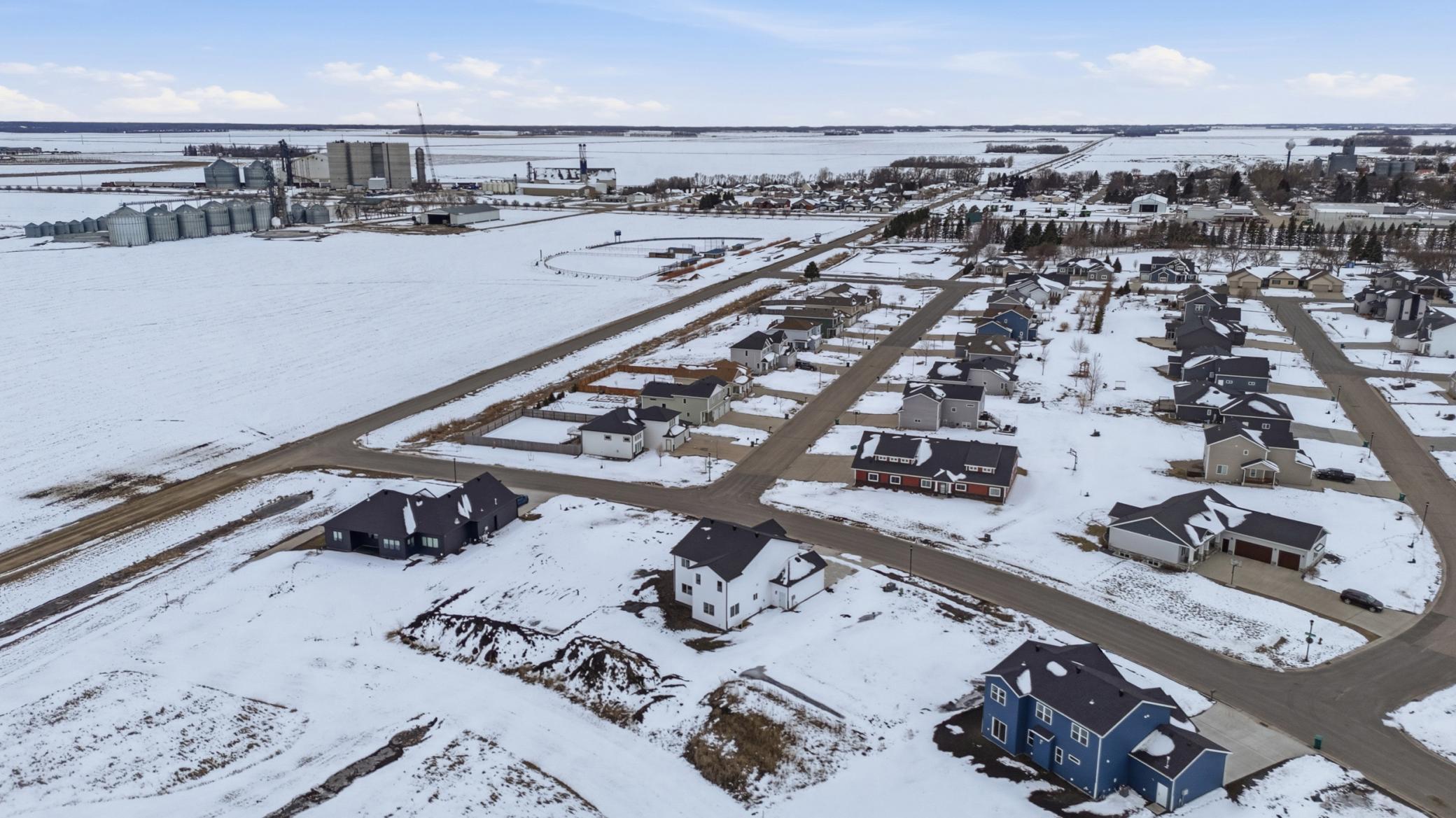 517 Prairie Parkway, Kindred ND 58051 - Photo 55 of 57
