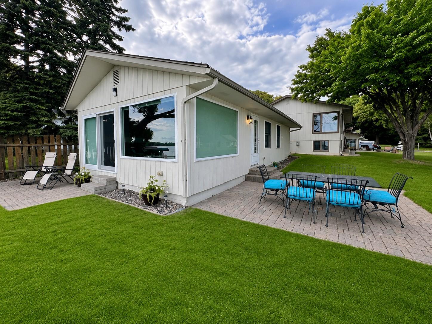 1985 single family home for sale at 1744 Old Cty Road 120 NE, Unit 3 in Alexandria, MN — 2 bed, 1 bath (photo 2 of 23)