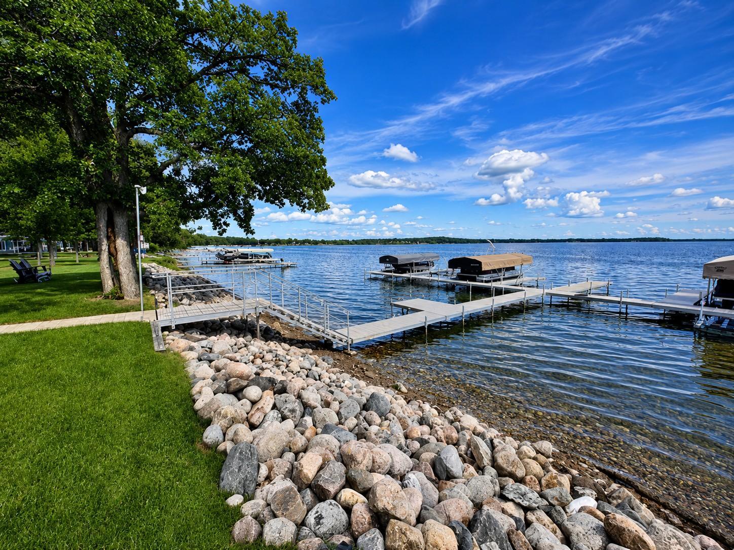 1985 single family home for sale at 1744 Old Cty Road 120 NE, Unit 3 in Alexandria, MN — 2 bed, 1 bath (photo 3 of 23)