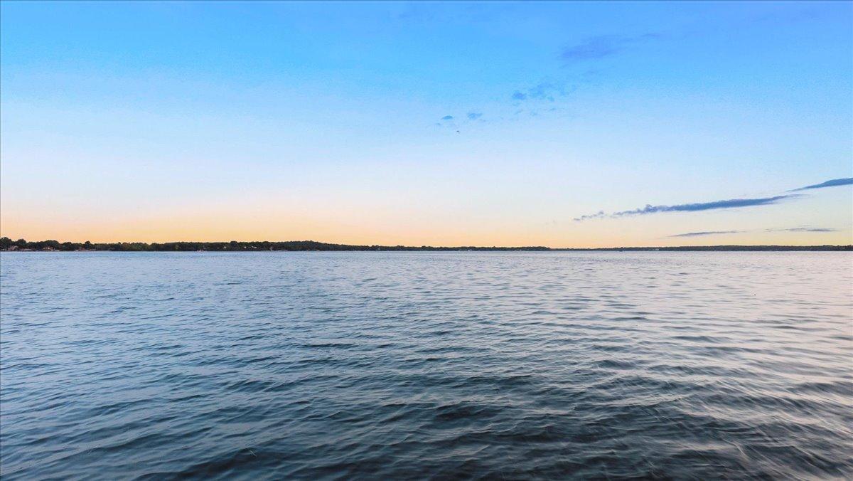 1985 single family home for sale at 1744 Old Cty Road 120 NE, Unit 3 in Alexandria, MN — 2 bed, 1 bath (photo 5 of 23)