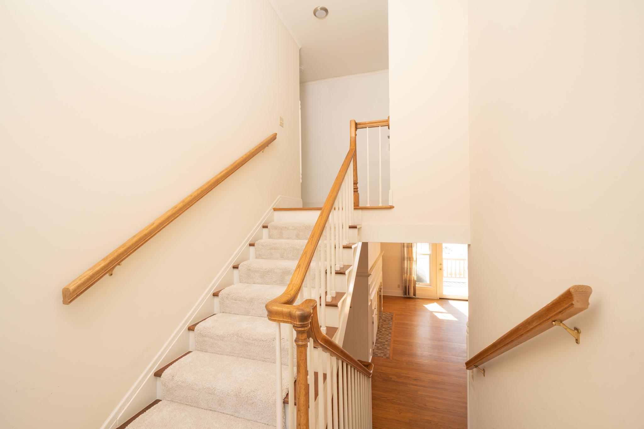 1989 single family home for sale at 120 NE 14th Street in Grand Rapids, MN — 6 bed, 5 bath (photo 21 of 52)