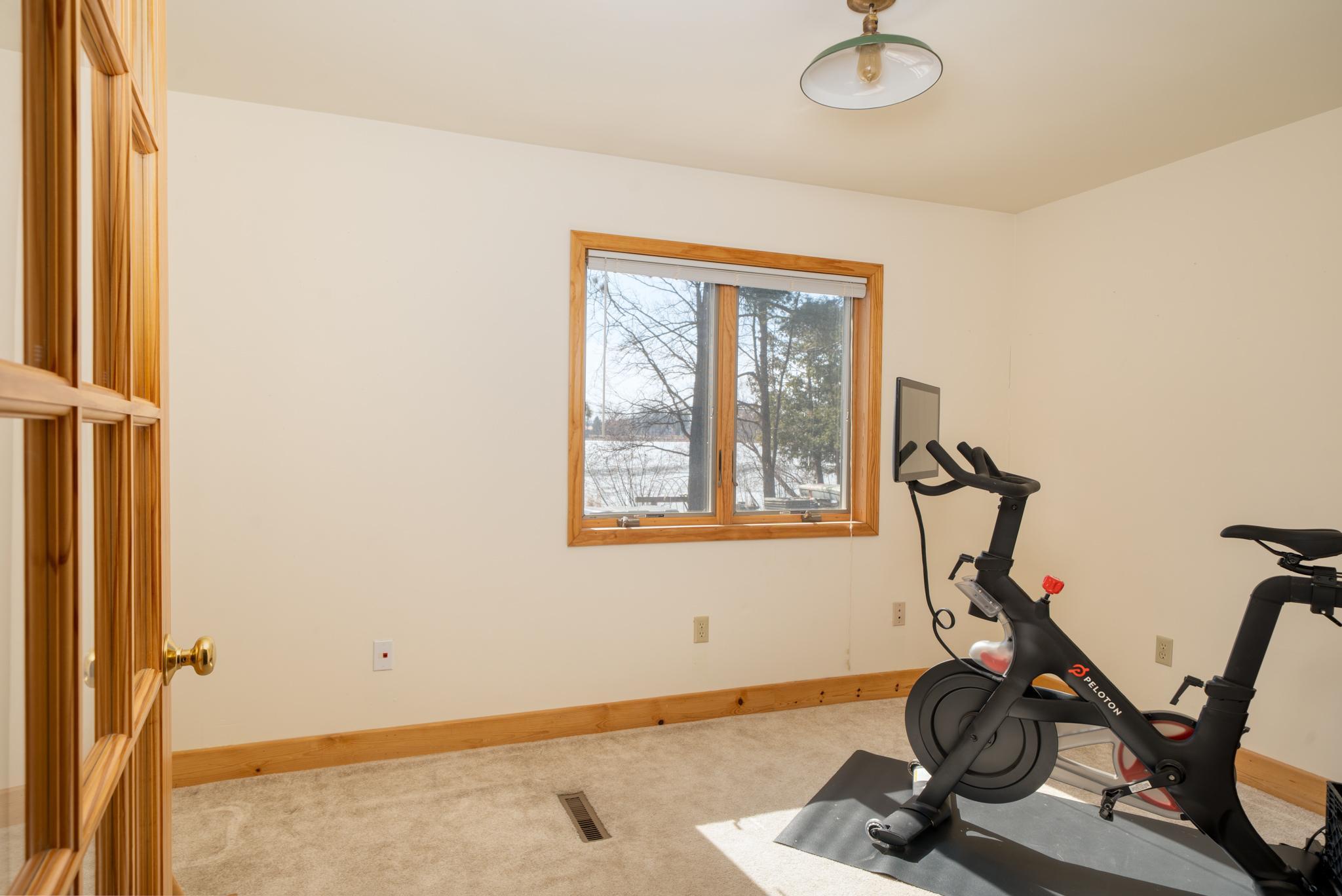 1989 single family home for sale at 120 NE 14th Street in Grand Rapids, MN — 6 bed, 5 bath (photo 34 of 52)
