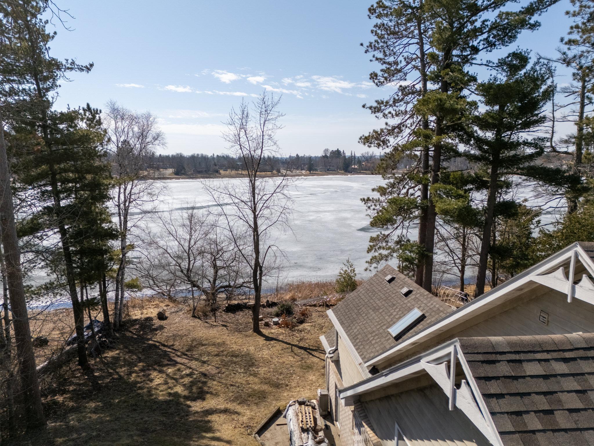 1989 single family home for sale at 120 NE 14th Street in Grand Rapids, MN — 6 bed, 5 bath (photo 40 of 52)