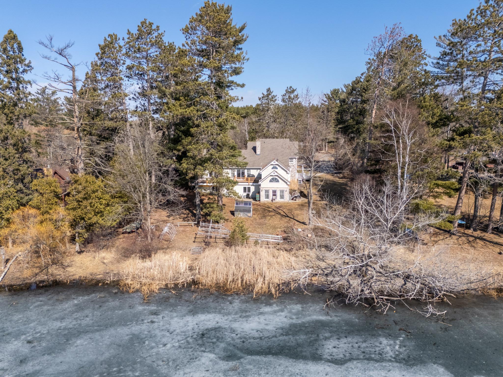 1989 single family home for sale at 120 NE 14th Street in Grand Rapids, MN — 6 bed, 5 bath (photo 42 of 52)