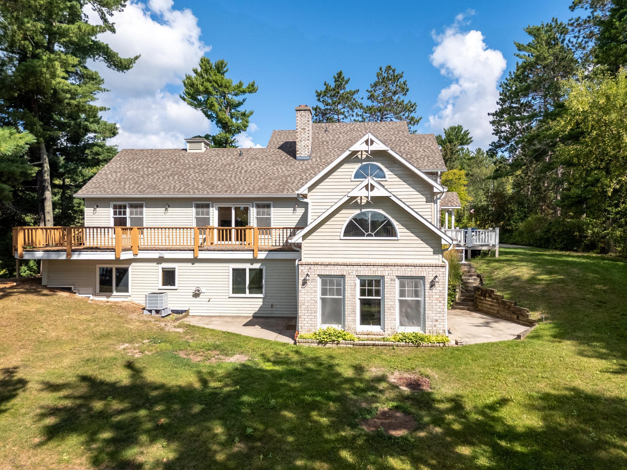 1989 single family home for sale at 120 NE 14th Street in Grand Rapids, MN — 6 bed, 5 bath (photo 49 of 53)
