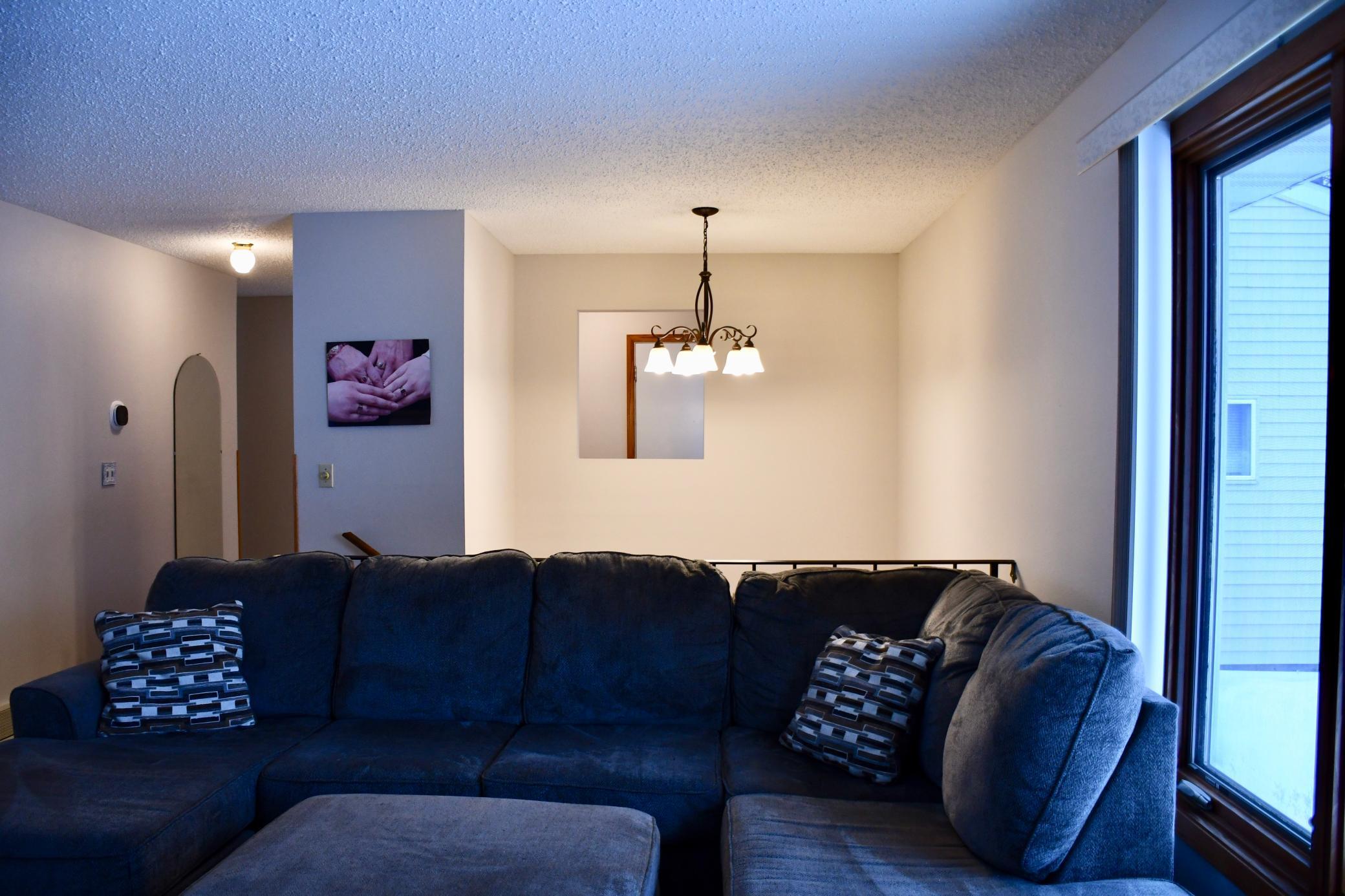 1978 townhouse for sale at 131 Belleville Court in Thief River Falls, MN — 3 bed, 2 bath (photo 7 of 33)