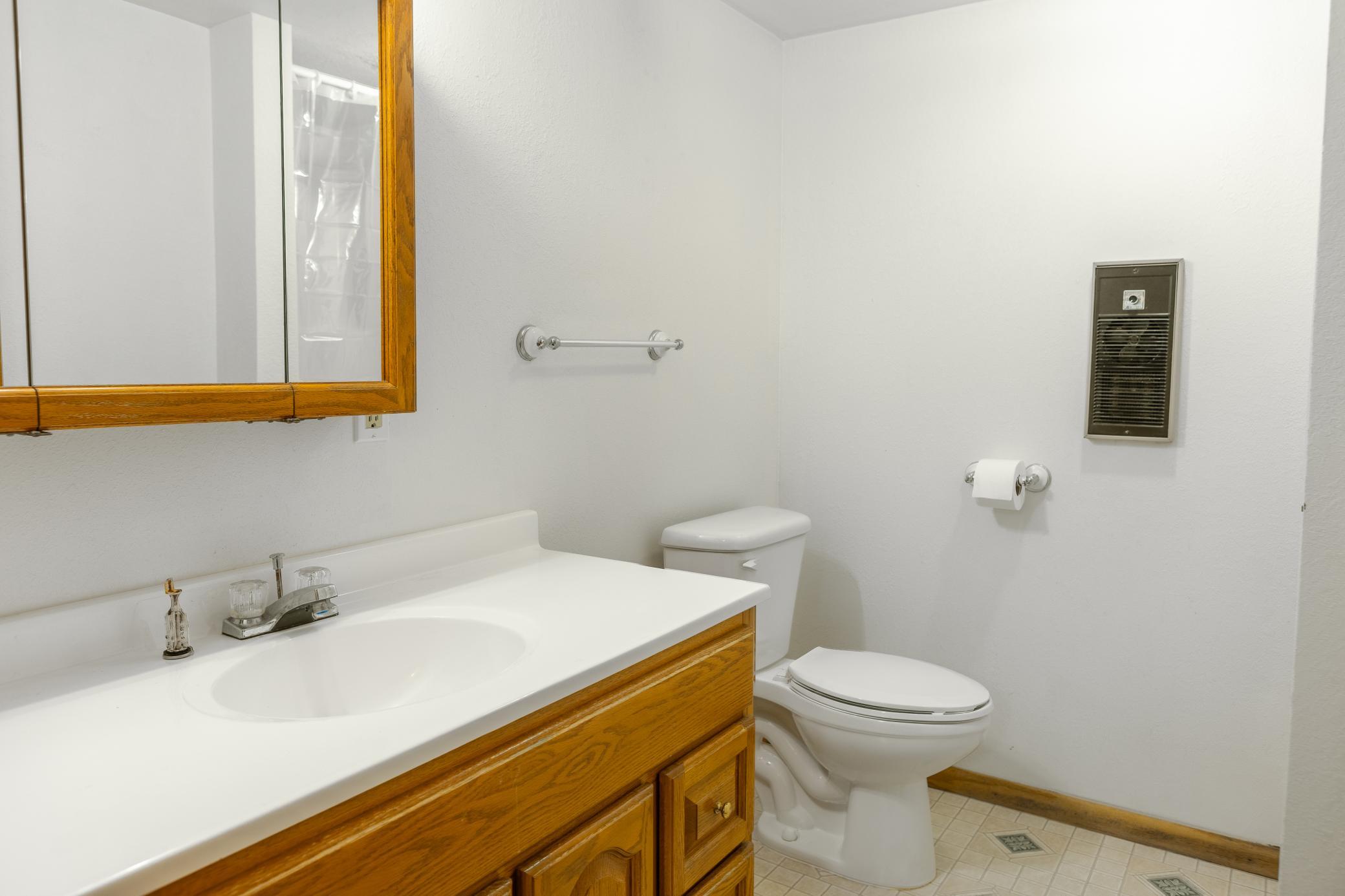 1998 single family home for sale at 608 Forest View Avenue in Park Rapids, MN — 3 bed, 2 bath (photo 27 of 46)
