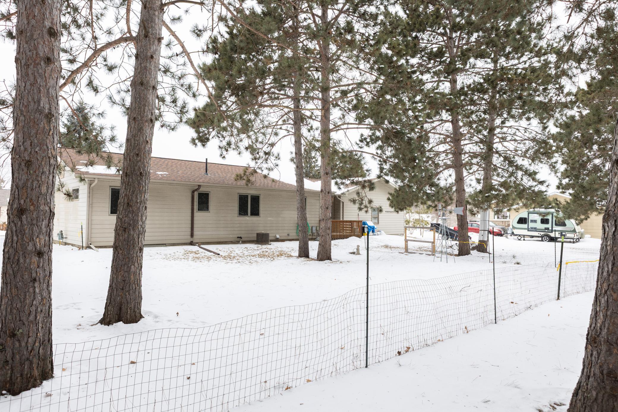 1998 single family home for sale at 608 Forest View Avenue in Park Rapids, MN — 3 bed, 2 bath (photo 36 of 46)