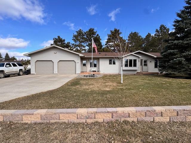 1998 single family home for sale at 608 Forest View Avenue in Park Rapids, MN — 3 bed, 2 bath