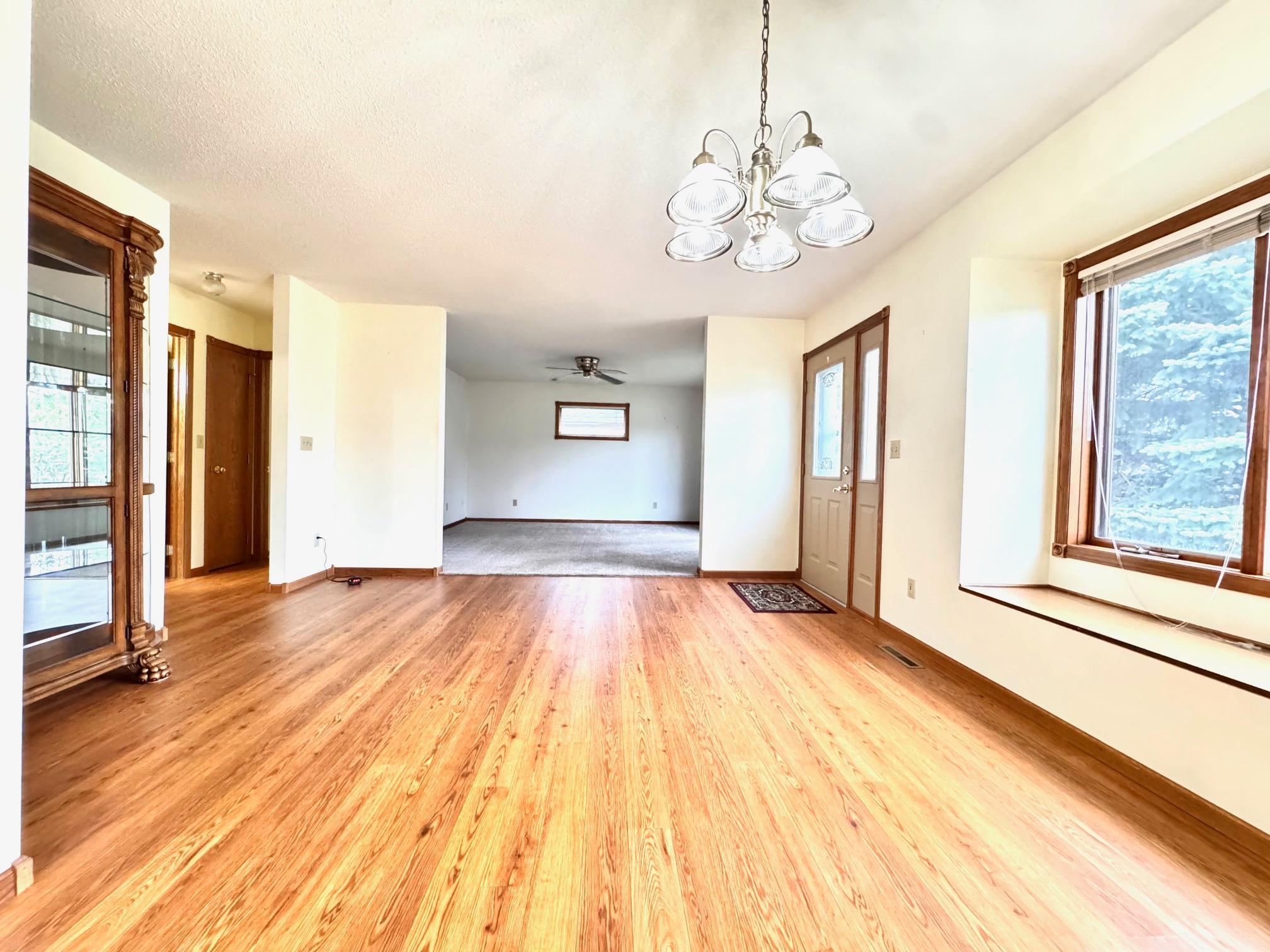 1998 single family home for sale at 608 Forest View Avenue in Park Rapids, MN — 3 bed, 2 bath (photo 5 of 45)