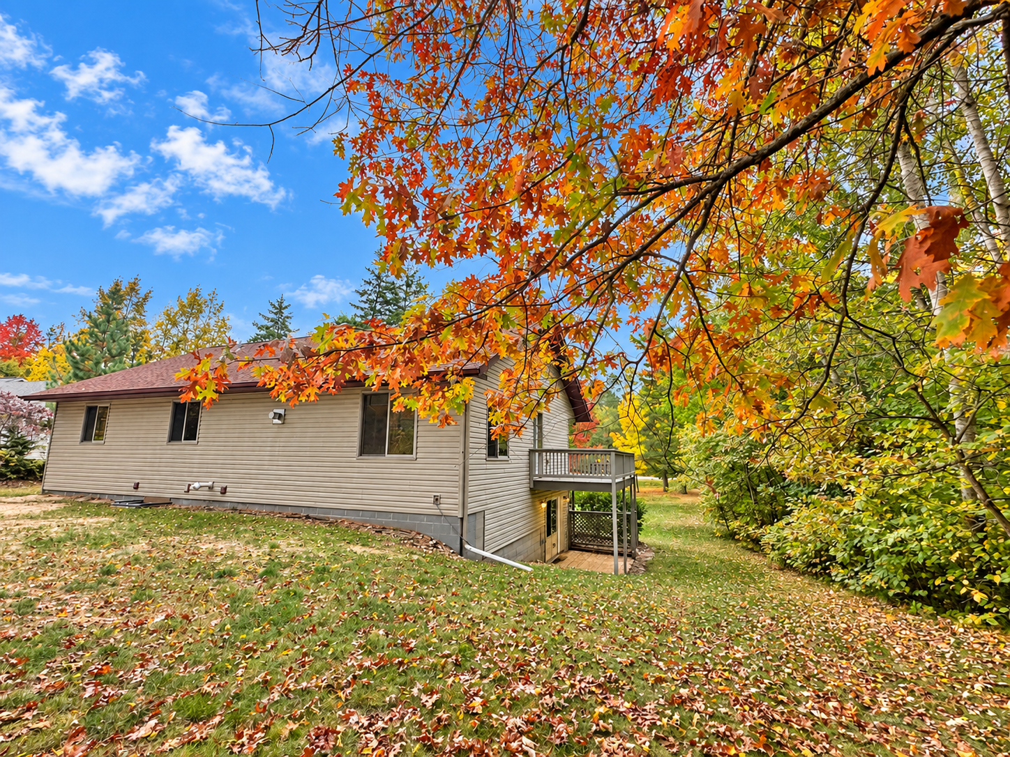 2006 single family home for sale at 31643 Harvest Road in Breezy Point, MN — 5 bed, 3 bath (photo 4 of 39)