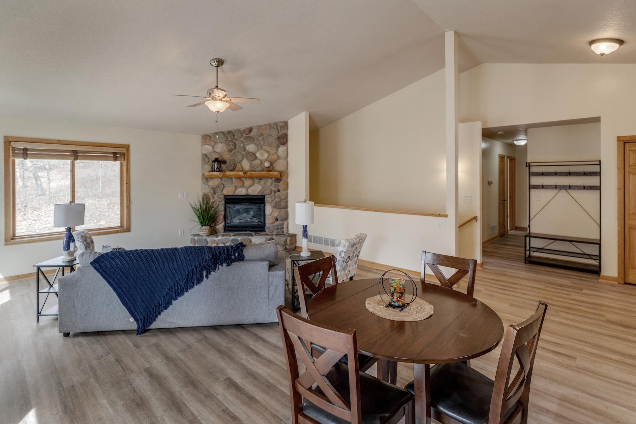 2006 single family home for sale at 31643 Harvest Road in Breezy Point, MN — 5 bed, 3 bath (photo 9 of 39)