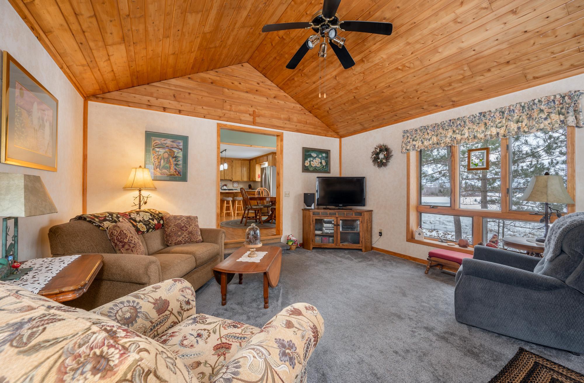 38243 Woodland Drive, Deer River MN 56636 - Photo 14 of 44