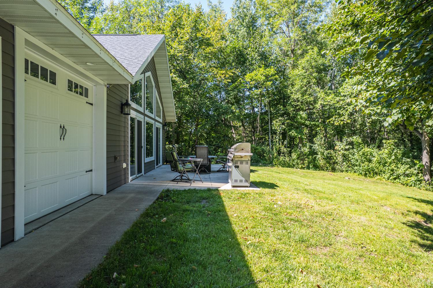 2013 single family home for sale at 25379 Deerpath Loop in Pelican Rapids, MN — 5 bed, 3 bath (photo 38 of 45)