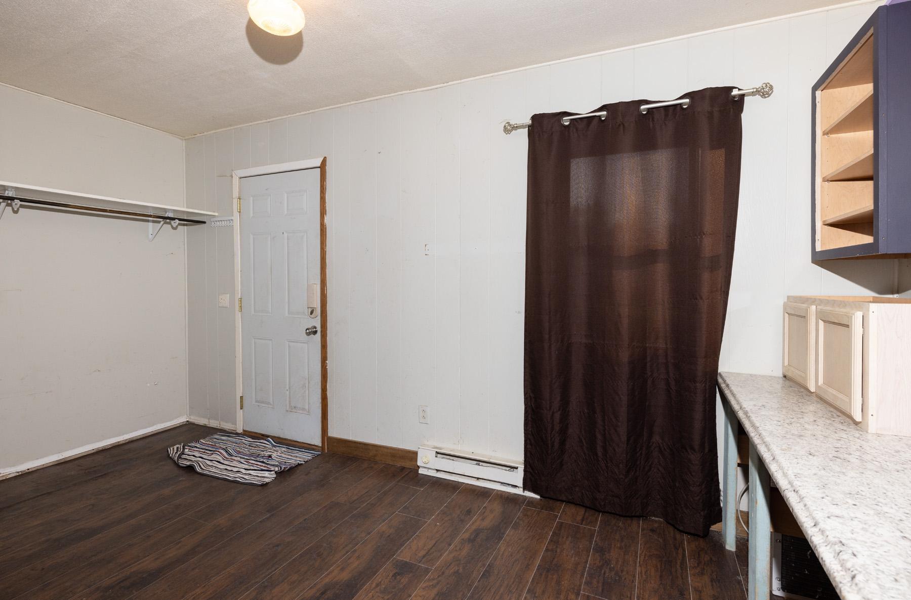 222 6th Street NE, Hillsboro ND 58045 - Photo 19 of 29