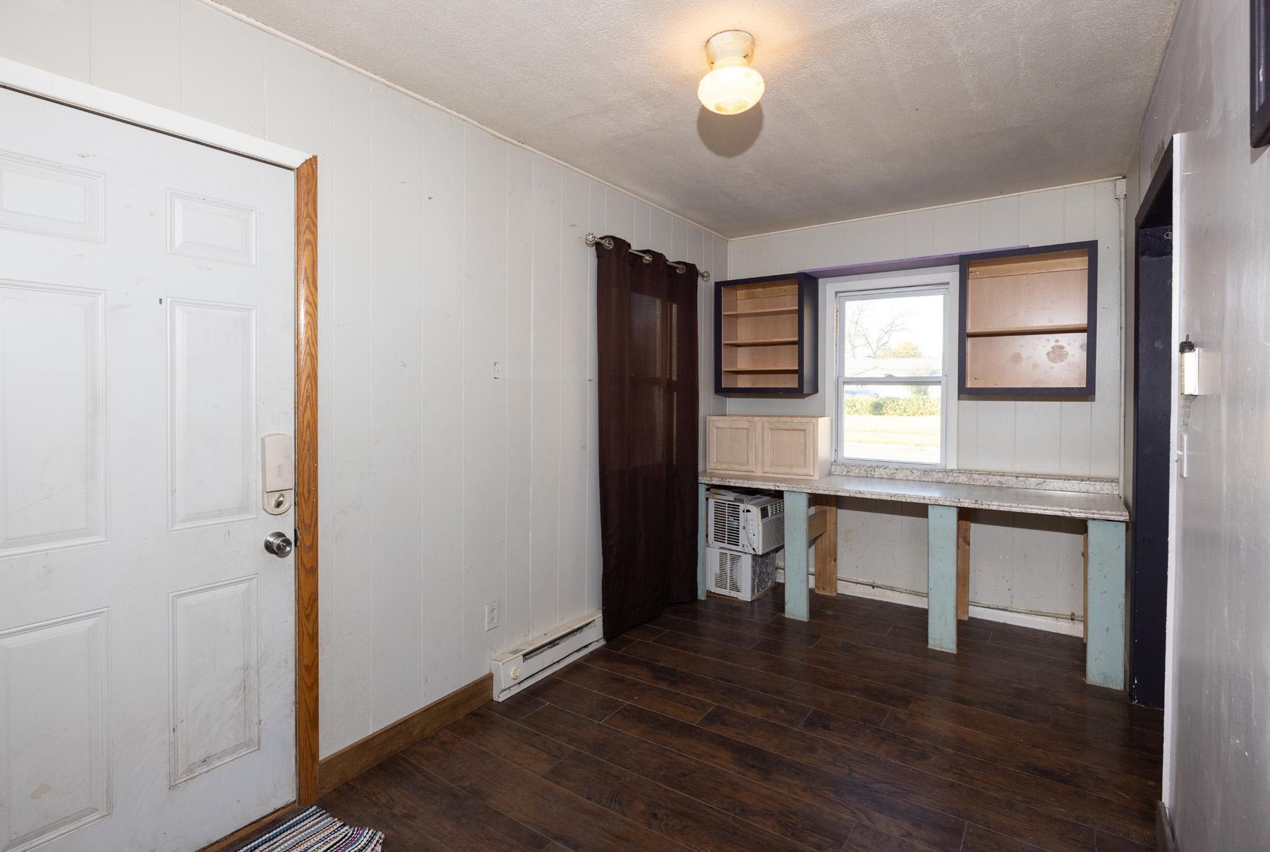 222 6th Street NE, Hillsboro ND 58045 - Photo 20 of 29