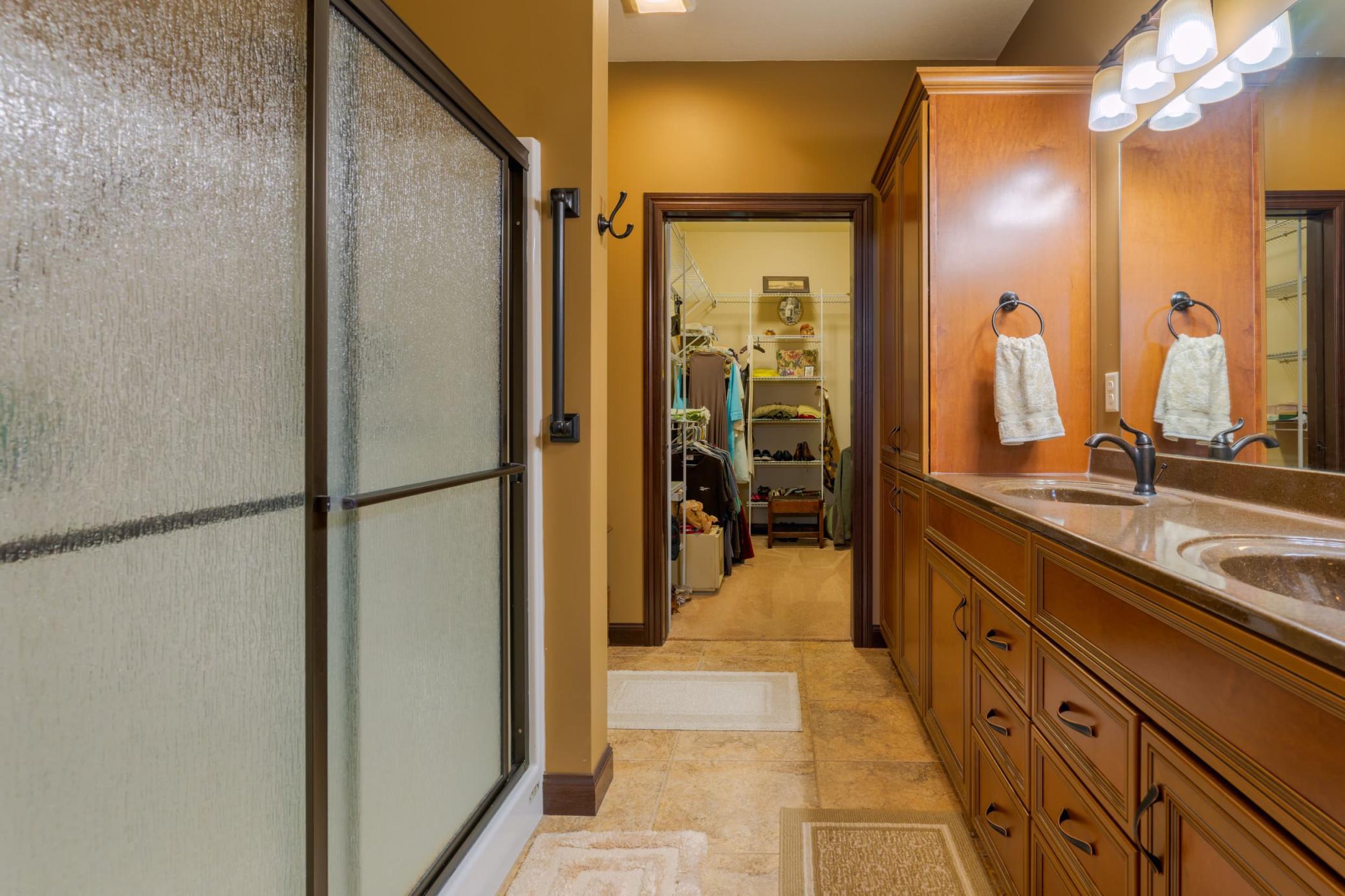 2013 townhouse for sale at 1300 Event Center Drive NE, Unit 12 in Bemidji, MN — 2 bed, 2 bath (photo 17 of 25)