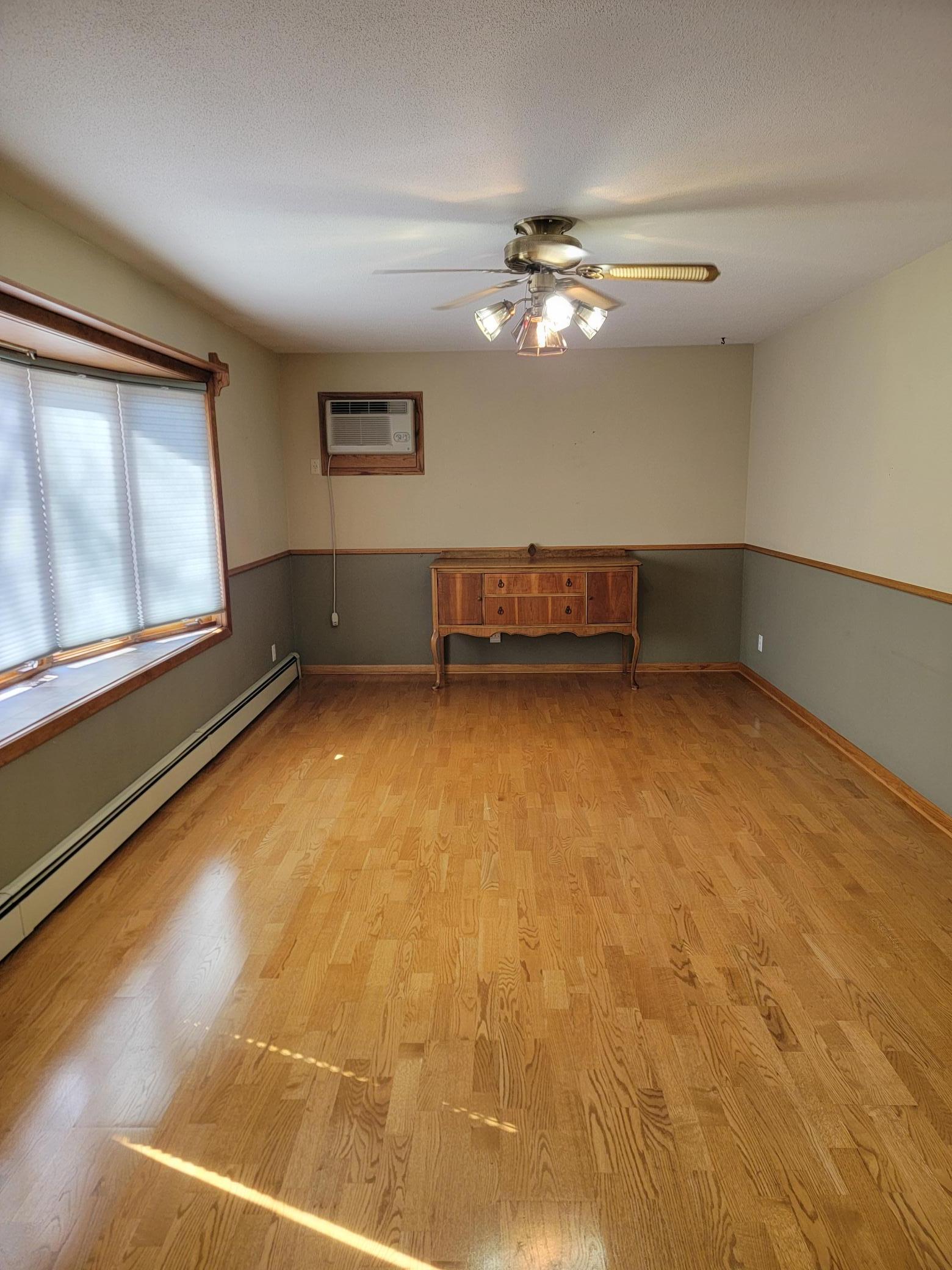 1969 single family home for sale at 612 5th Avenue SW in Perham, MN — 4 bed, 2 bath (photo 13 of 21)