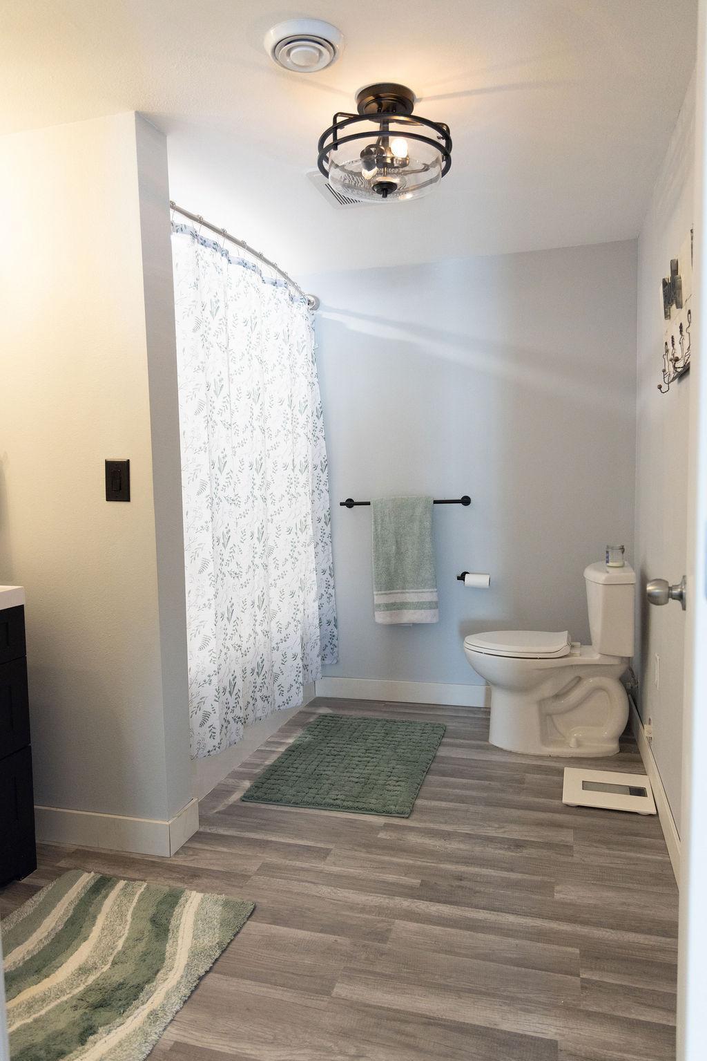 2010 single family home for sale at 220 W Hill Street in Vergas, MN — 4 bed, 2 bath (photo 20 of 27)