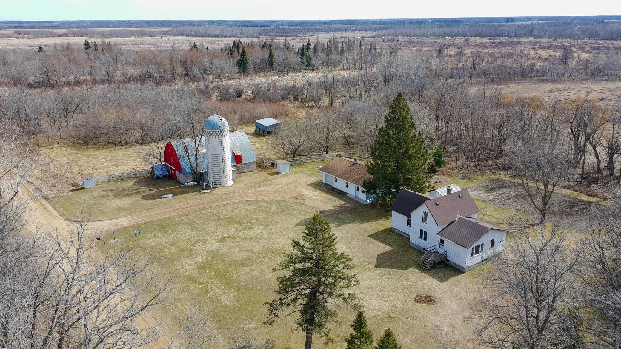 1940 single family home for sale at 58644 280th Street in Deer Creek, MN — 2 bed, 1 bath
