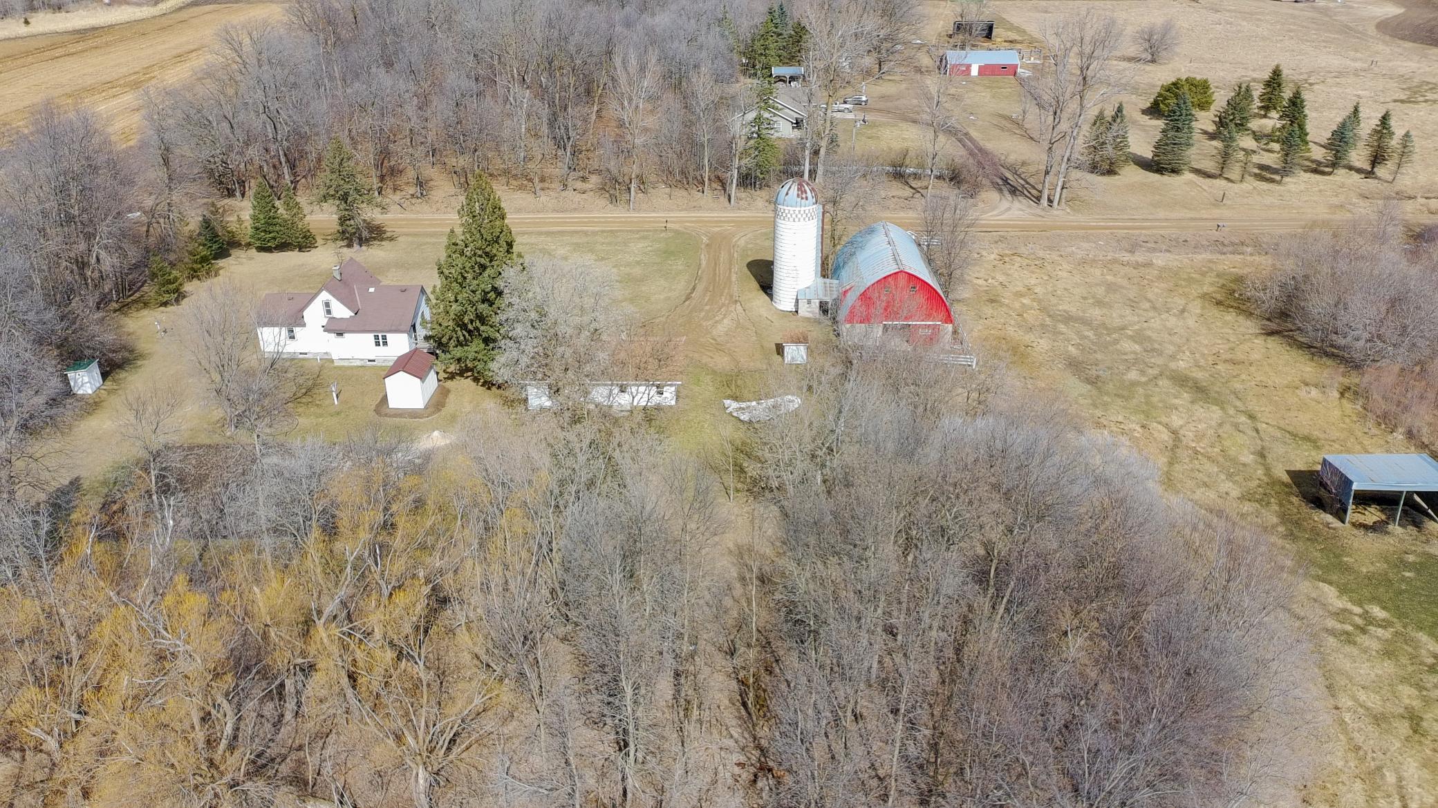 1940 single family home for sale at 58644 280th Street in Deer Creek, MN — 2 bed, 1 bath (photo 5 of 56)